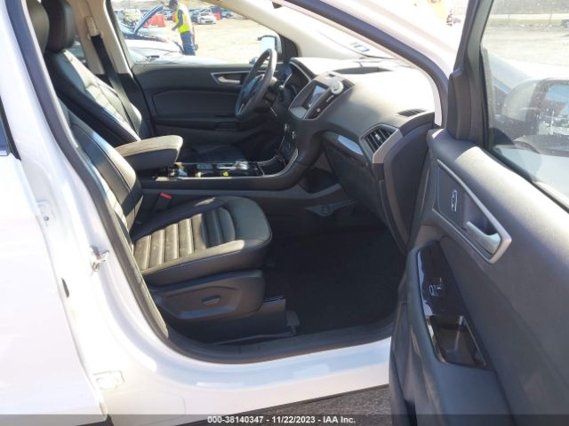 Photo 4 VIN: 2FMPK3J98LBA26352 - FORD EDGE 