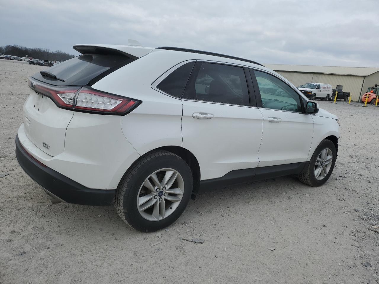 Photo 2 VIN: 2FMPK3J99JBB35951 - FORD EDGE 