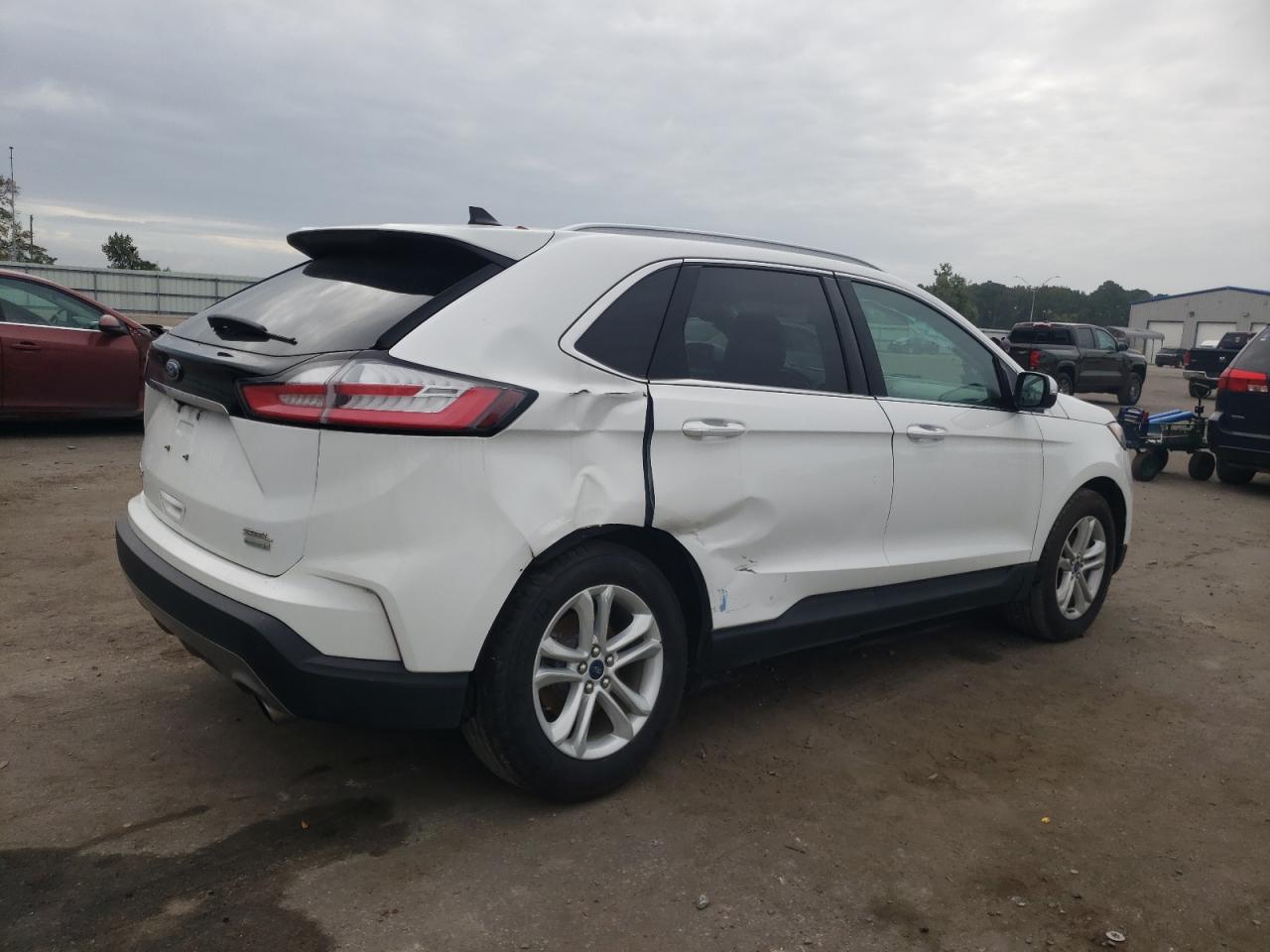 Photo 2 VIN: 2FMPK3J99LBB13628 - FORD EDGE 