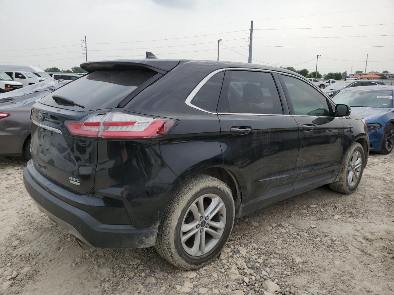 Photo 2 VIN: 2FMPK3J9XKBB68846 - FORD EDGE 