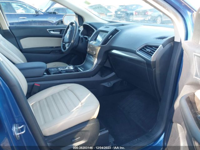 Photo 4 VIN: 2FMPK3J9XLBA23047 - FORD EDGE 