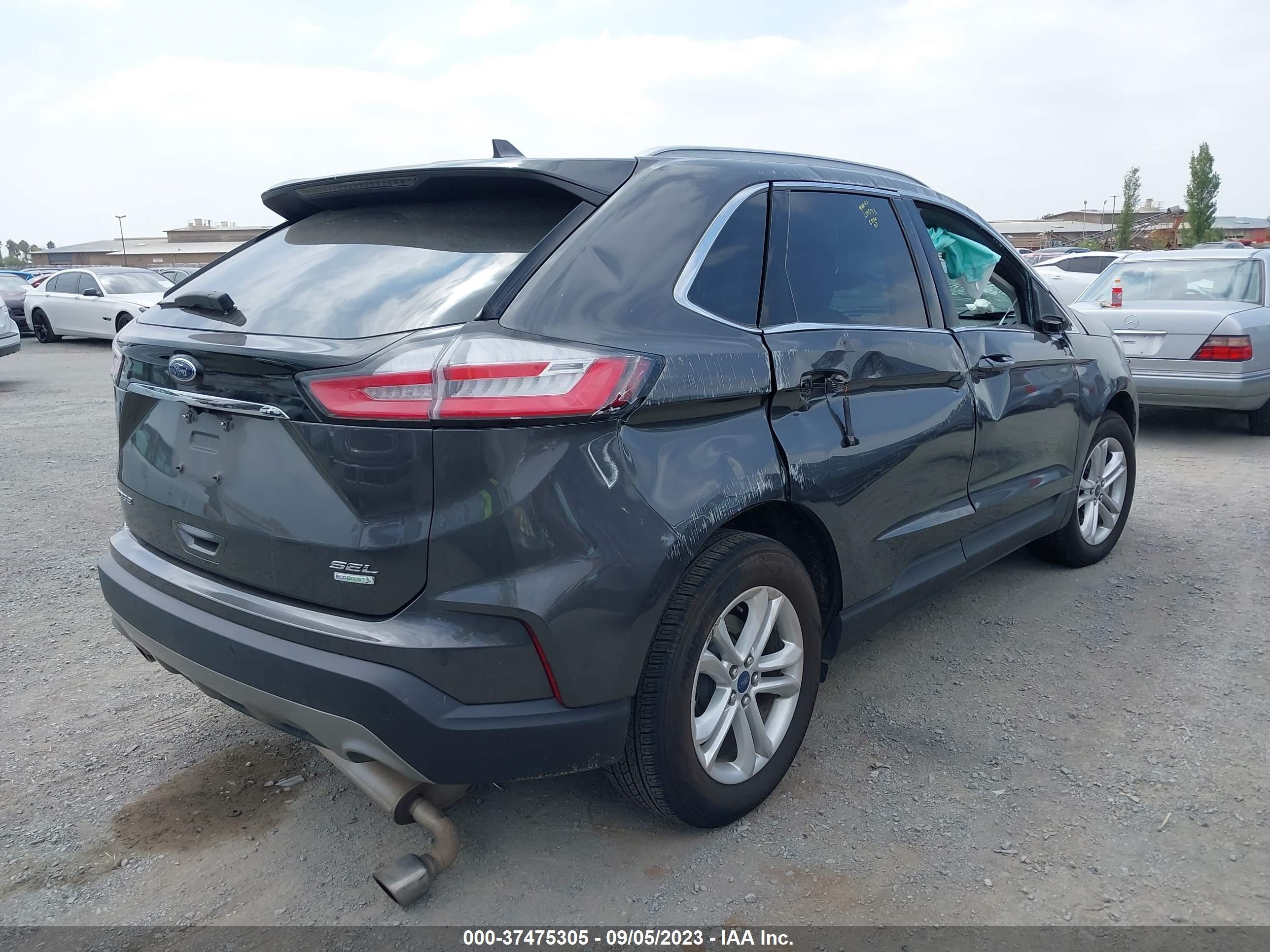 Photo 3 VIN: 2FMPK3J9XLBA73320 - FORD EDGE 