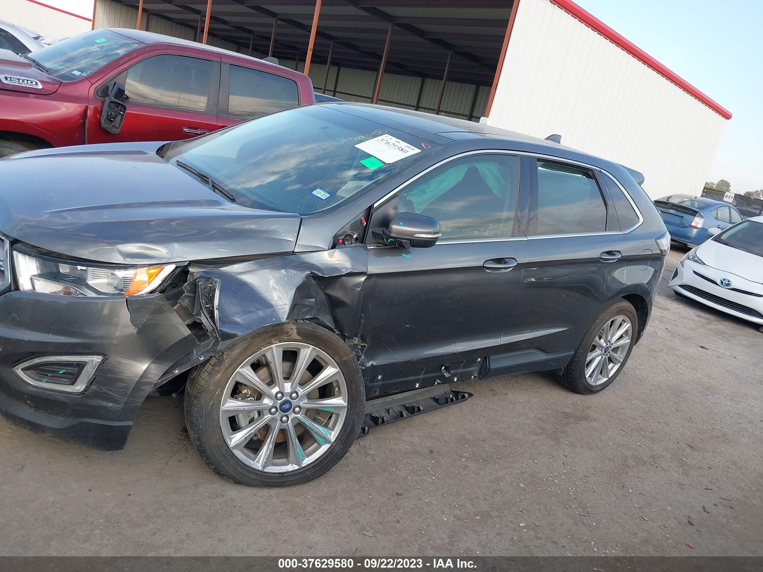 Photo 13 VIN: 2FMPK3K81HBC63729 - FORD EDGE 