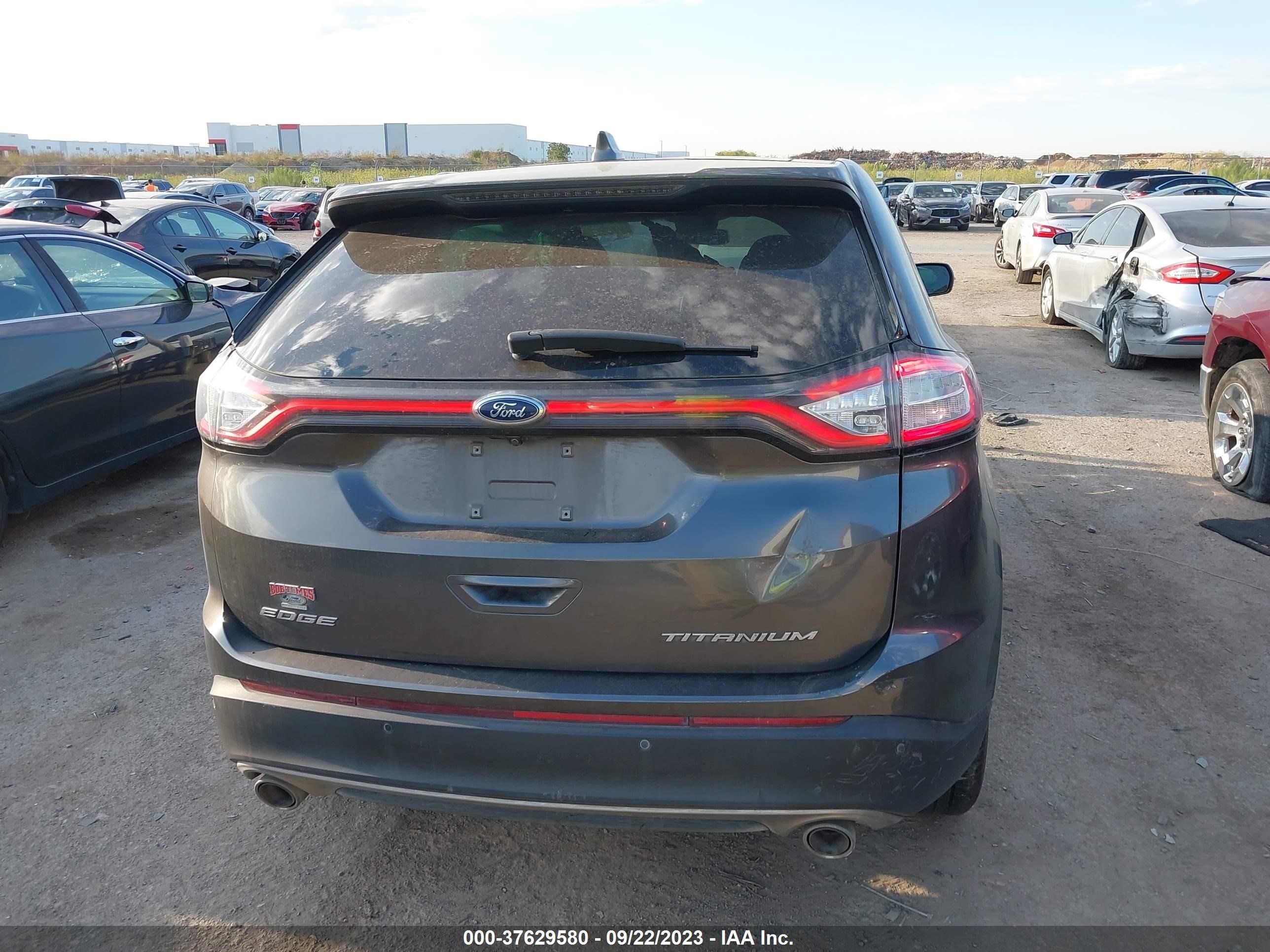 Photo 15 VIN: 2FMPK3K81HBC63729 - FORD EDGE 