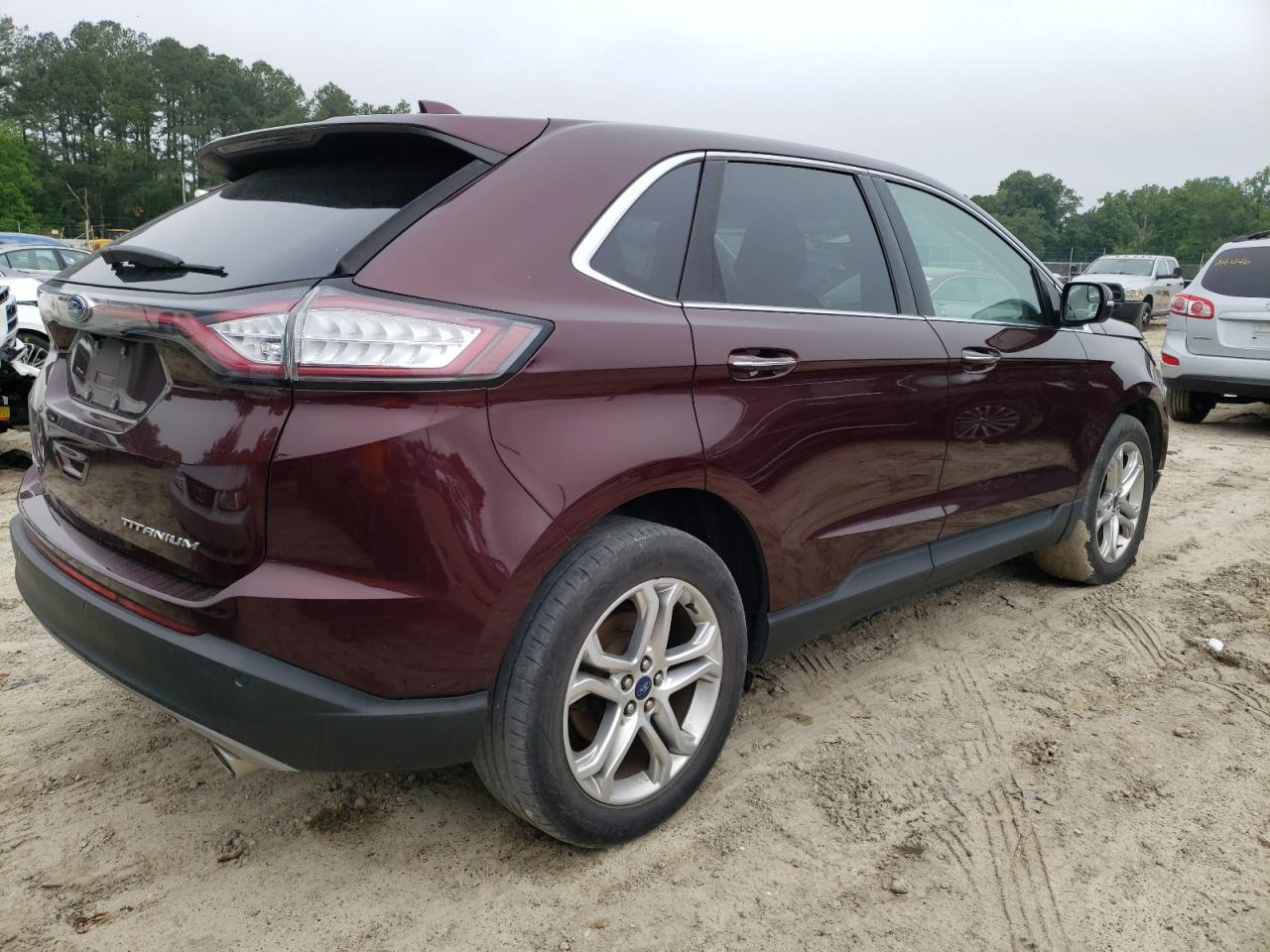 Photo 2 VIN: 2FMPK3K86JBC10370 - FORD EDGE 