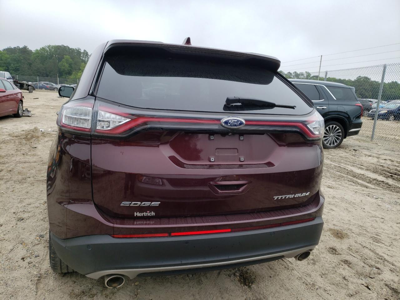 Photo 5 VIN: 2FMPK3K86JBC10370 - FORD EDGE 