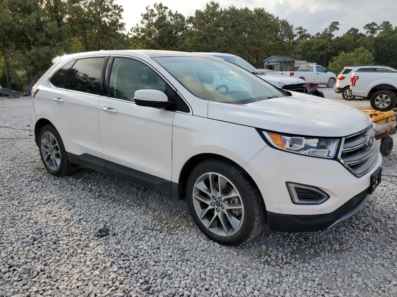 Photo 3 VIN: 2FMPK3K88JBC28045 - FORD EDGE 