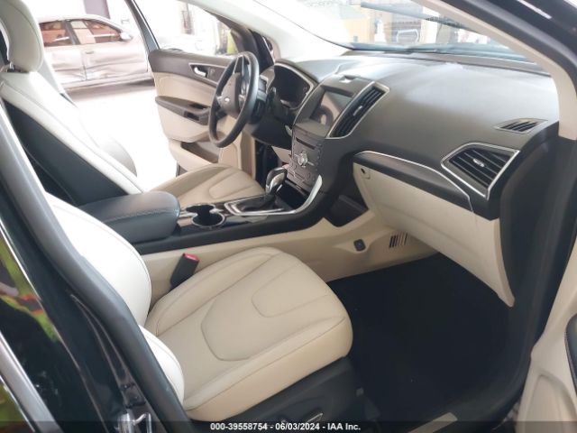 Photo 4 VIN: 2FMPK3K8XJBC39189 - FORD EDGE 