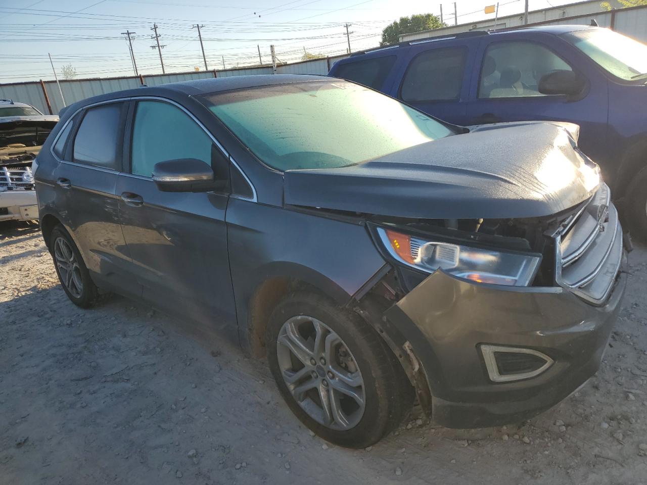 Photo 3 VIN: 2FMPK3K90JBB44326 - FORD EDGE 