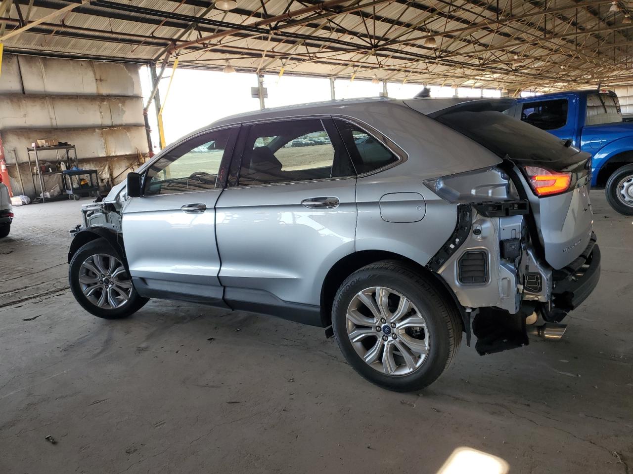 Photo 1 VIN: 2FMPK3K90MBA17015 - FORD EDGE 