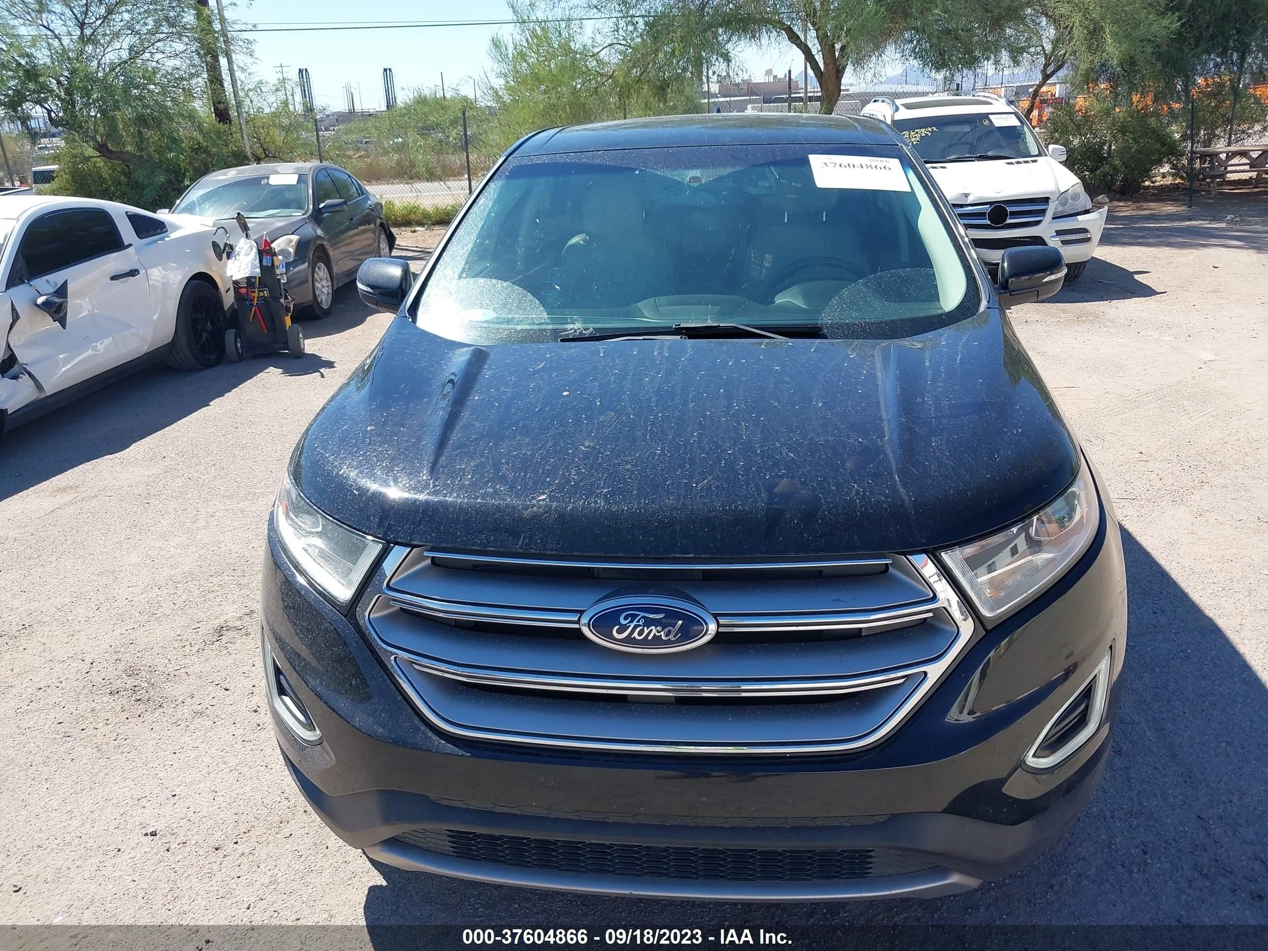 Photo 11 VIN: 2FMPK3K94JBB07795 - FORD EDGE 