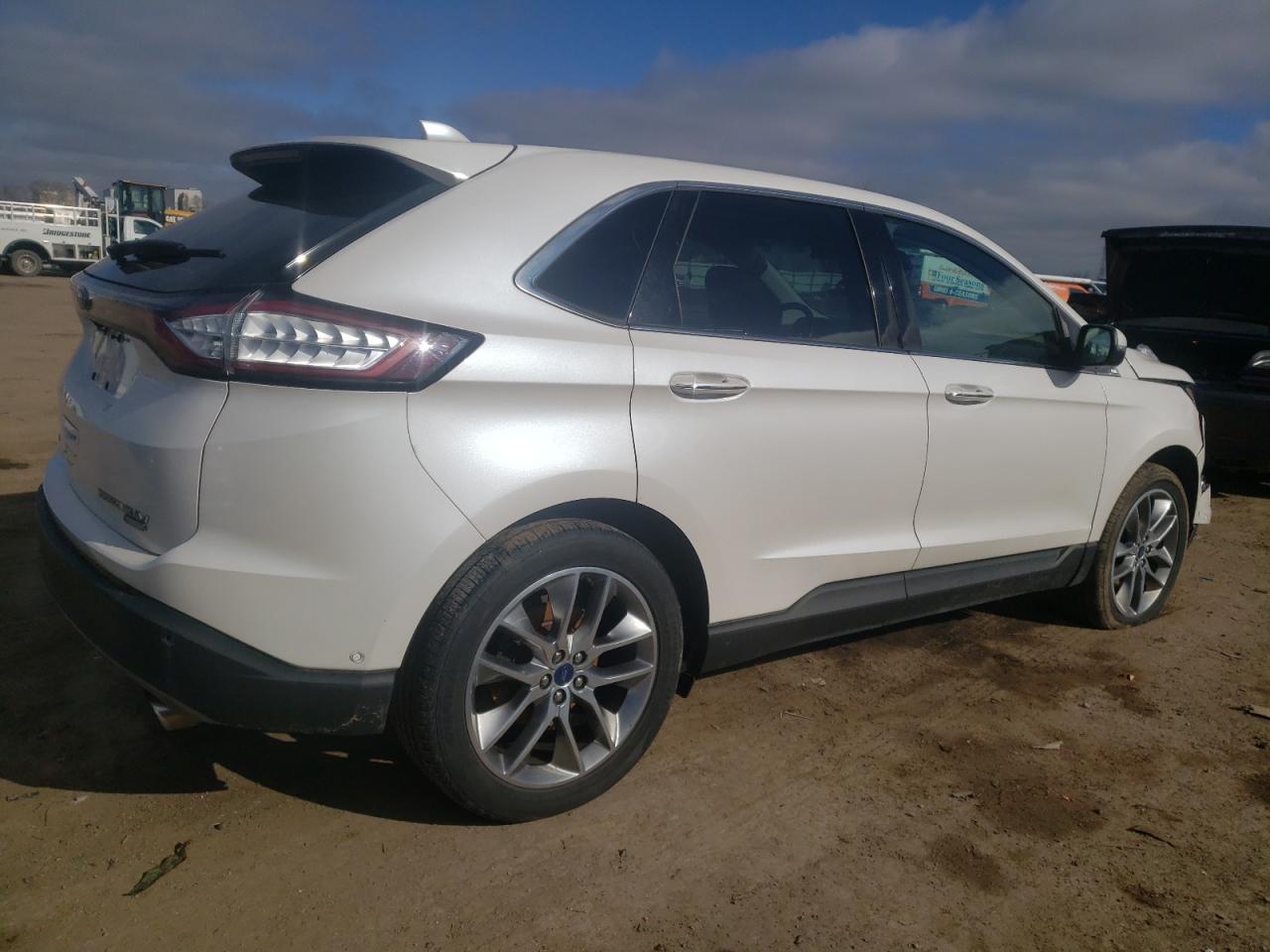 Photo 2 VIN: 2FMPK3K95FBB00202 - FORD EDGE 