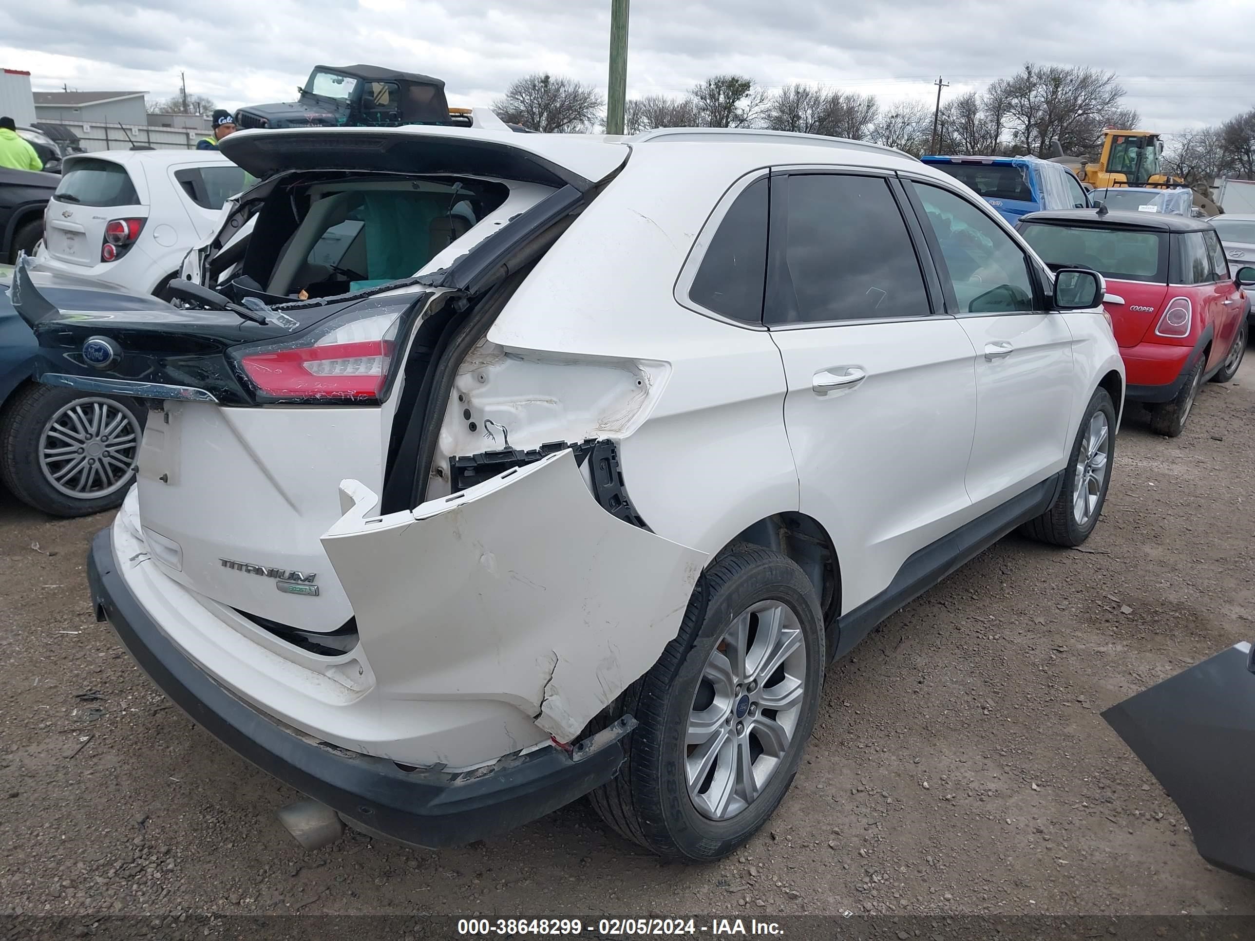 Photo 3 VIN: 2FMPK3K96KBB75856 - FORD EDGE 