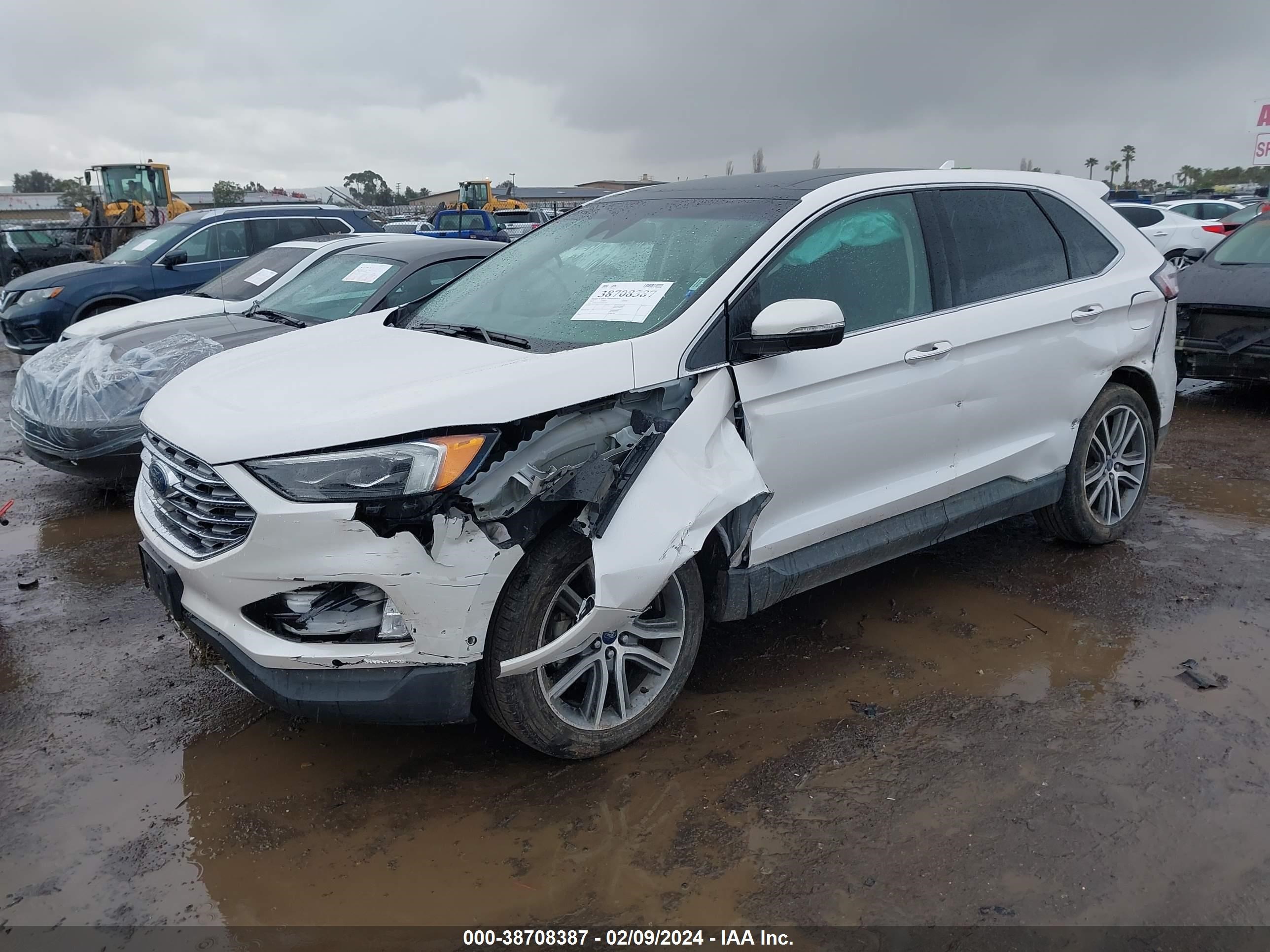 Photo 1 VIN: 2FMPK3K9XKBB13439 - FORD EDGE 