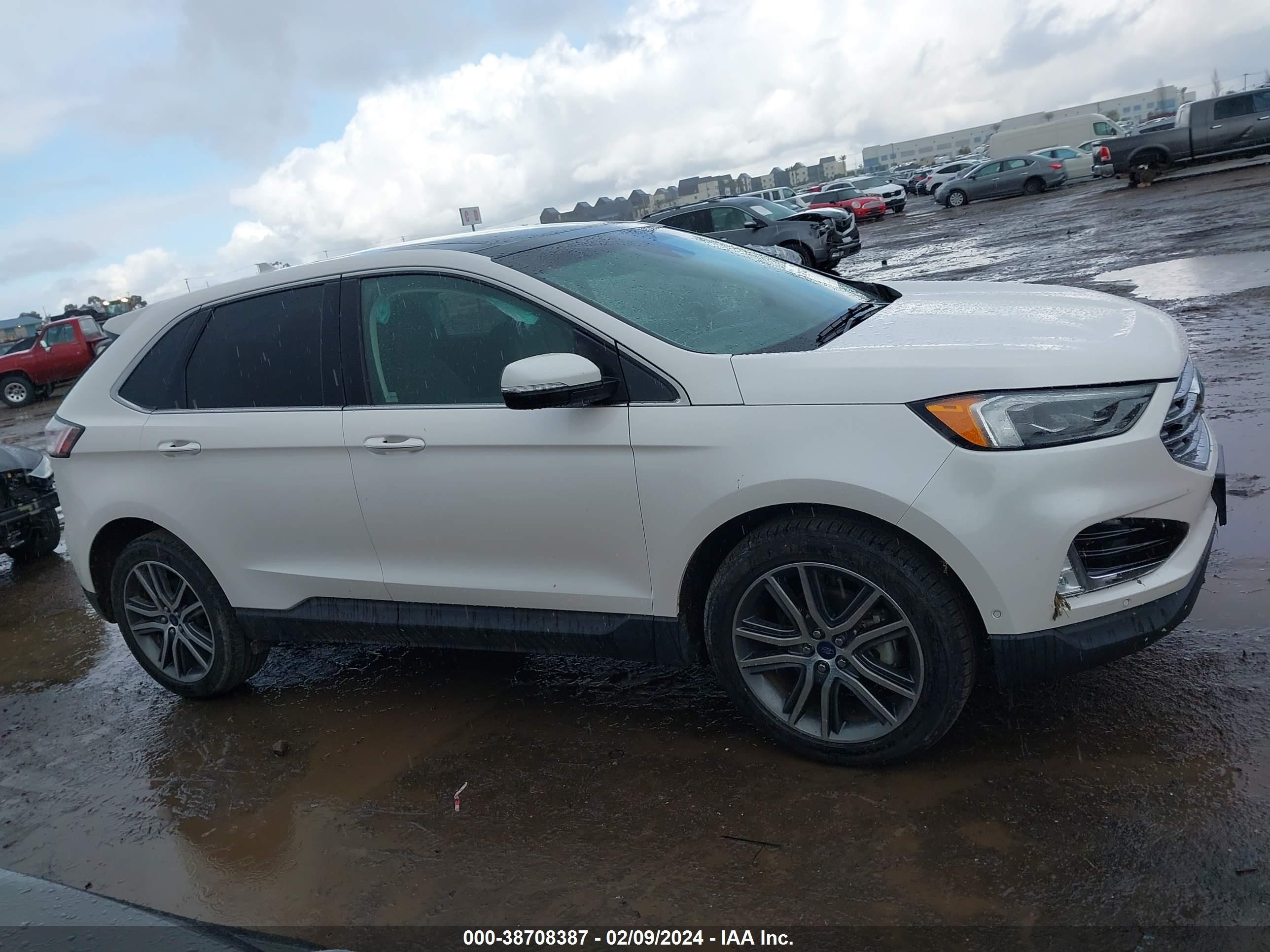 Photo 12 VIN: 2FMPK3K9XKBB13439 - FORD EDGE 