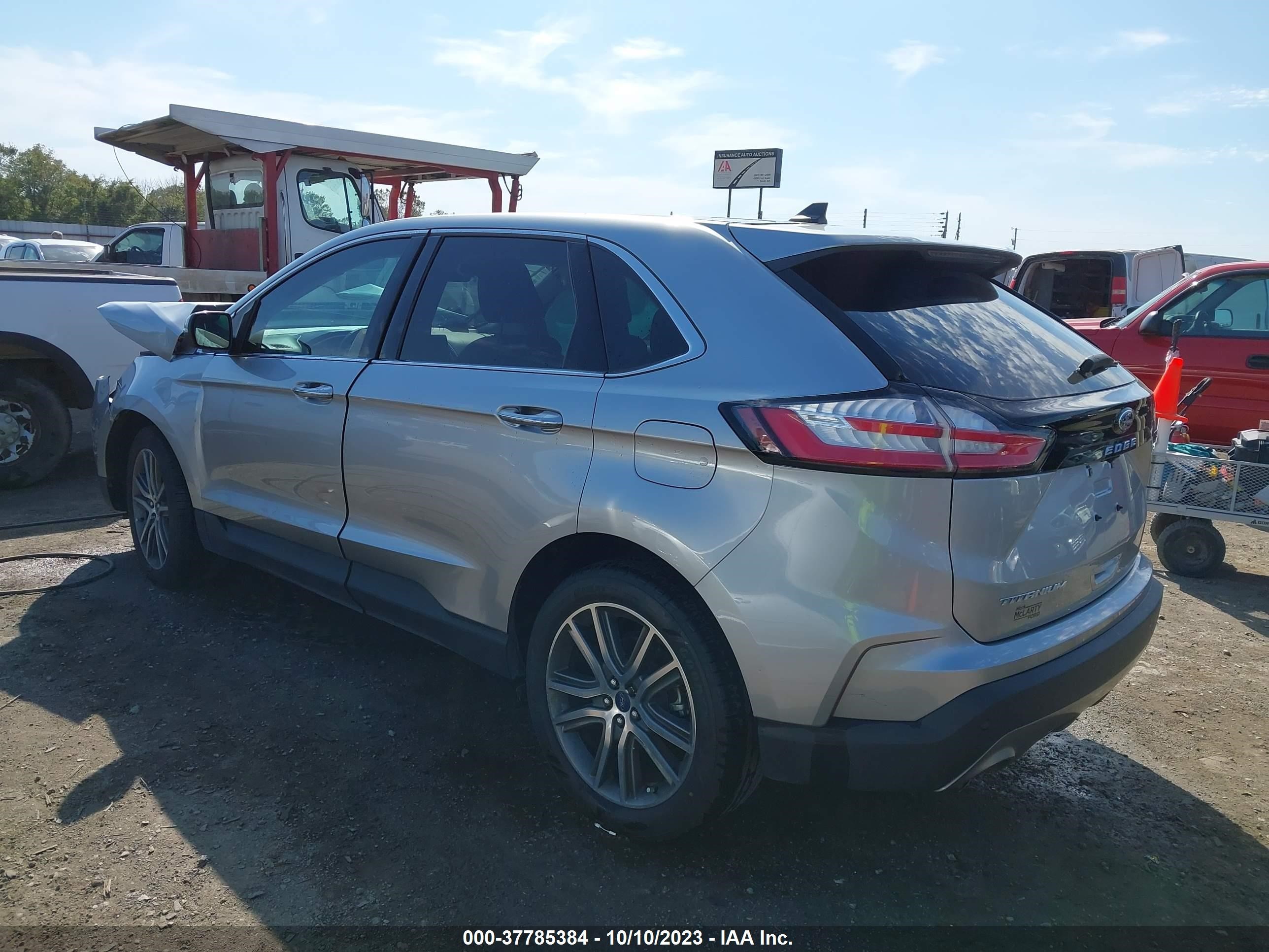 Photo 2 VIN: 2FMPK3K9XMBA23999 - FORD EDGE 