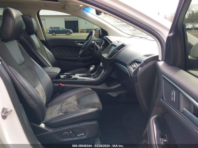 Photo 4 VIN: 2FMPK4AP0JBB37303 - FORD EDGE 