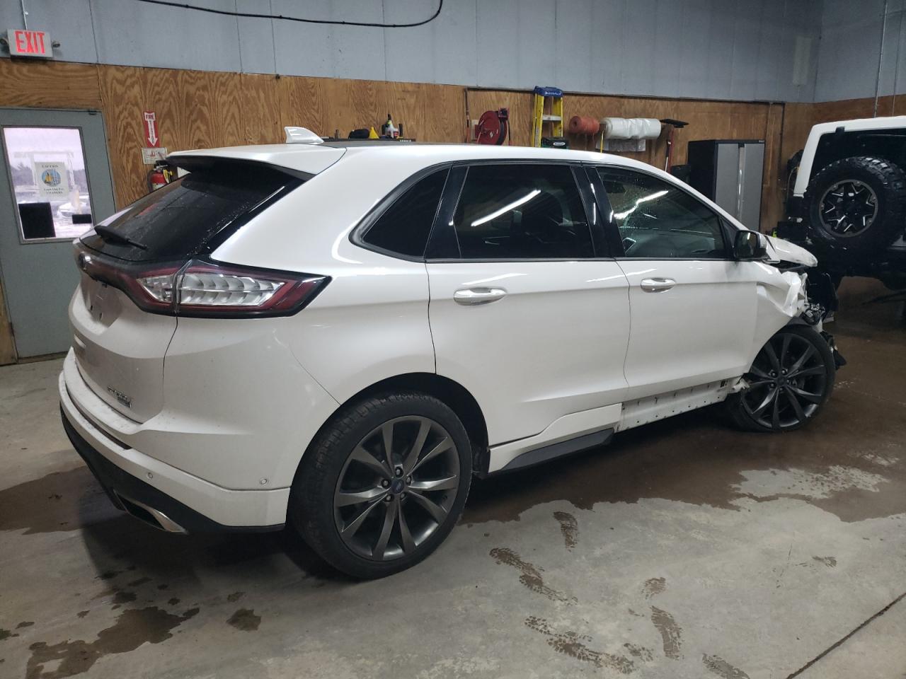 Photo 2 VIN: 2FMPK4AP6HBB51488 - FORD EDGE 