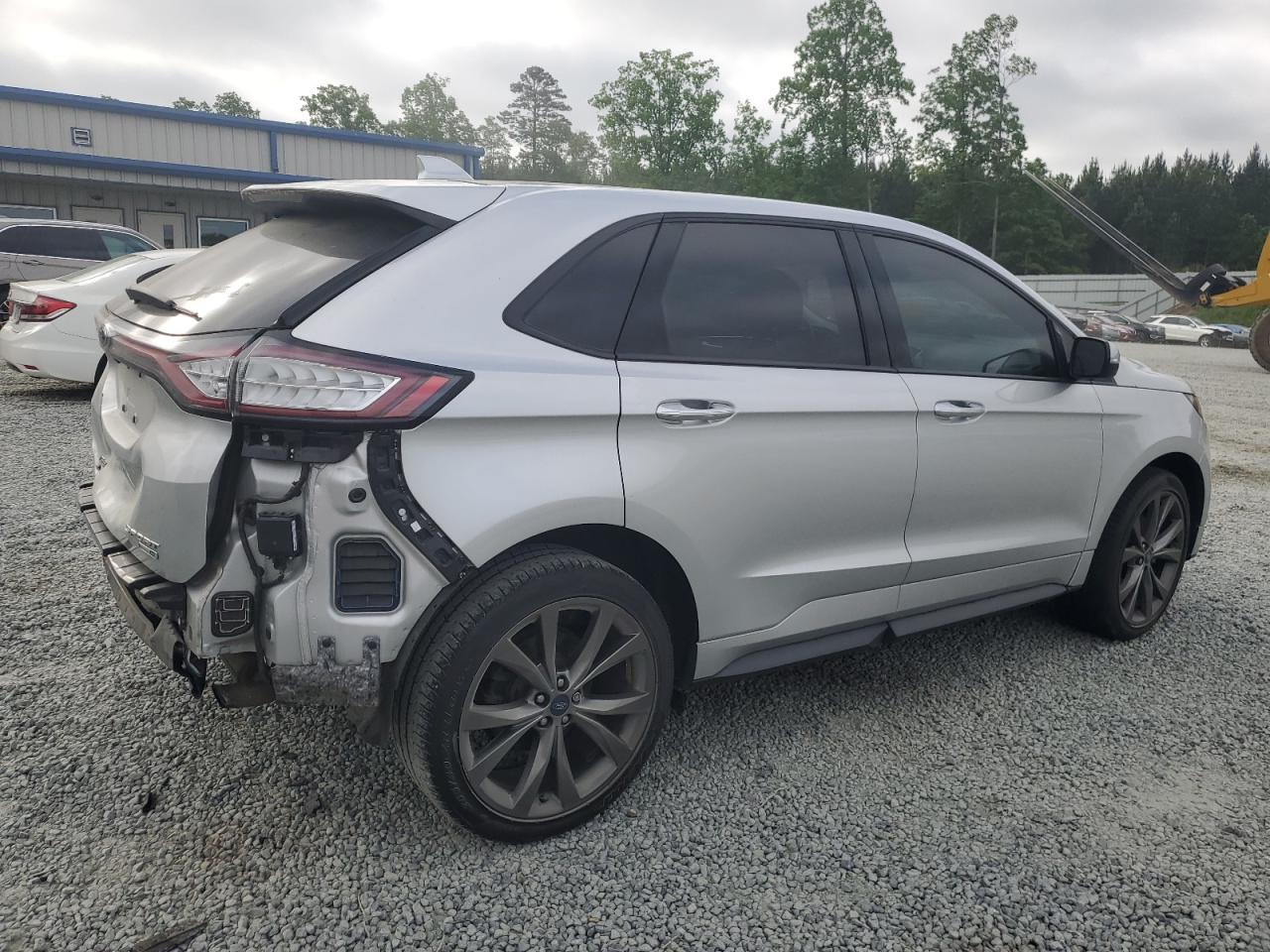 Photo 2 VIN: 2FMPK4AP8JBC59584 - FORD EDGE 