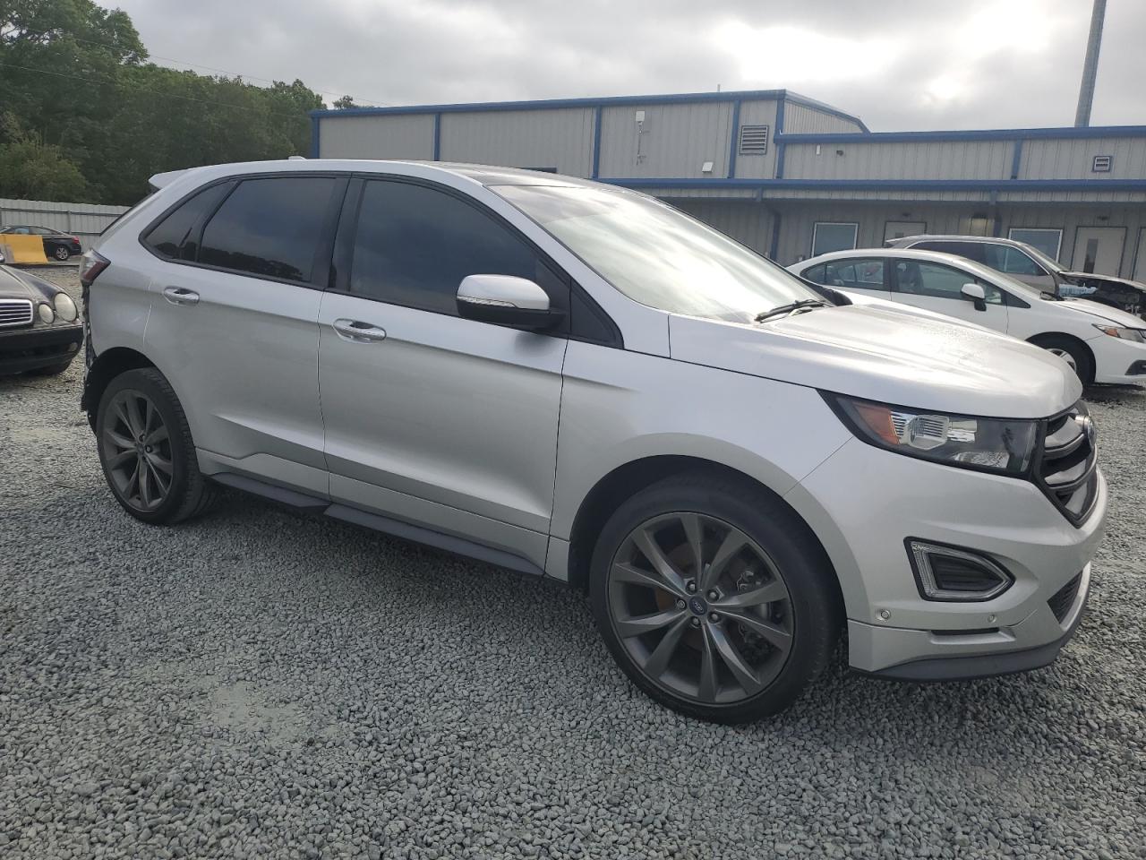 Photo 3 VIN: 2FMPK4AP8JBC59584 - FORD EDGE 