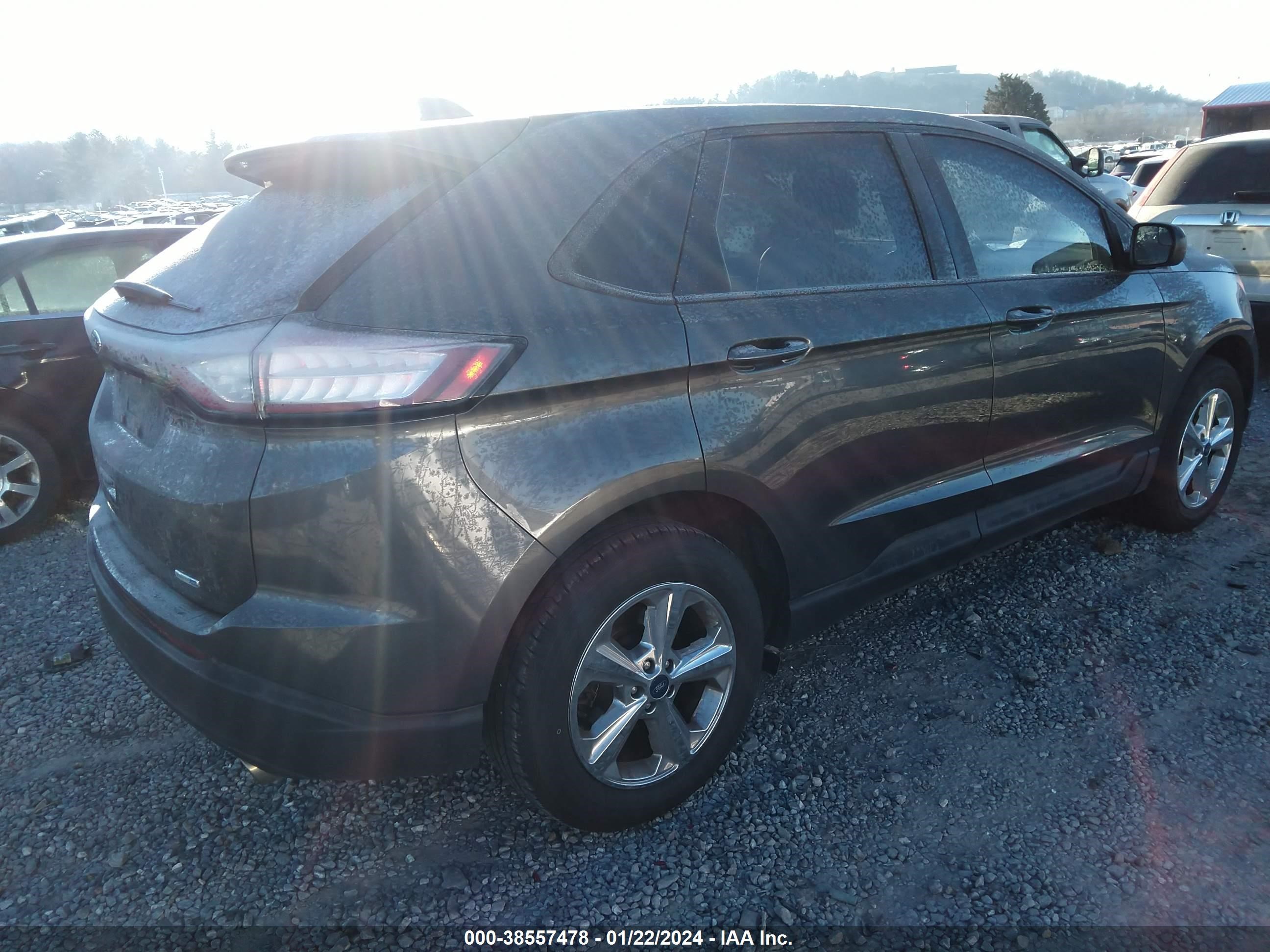 Photo 3 VIN: 2FMPK4G92HBB08470 - FORD EDGE 