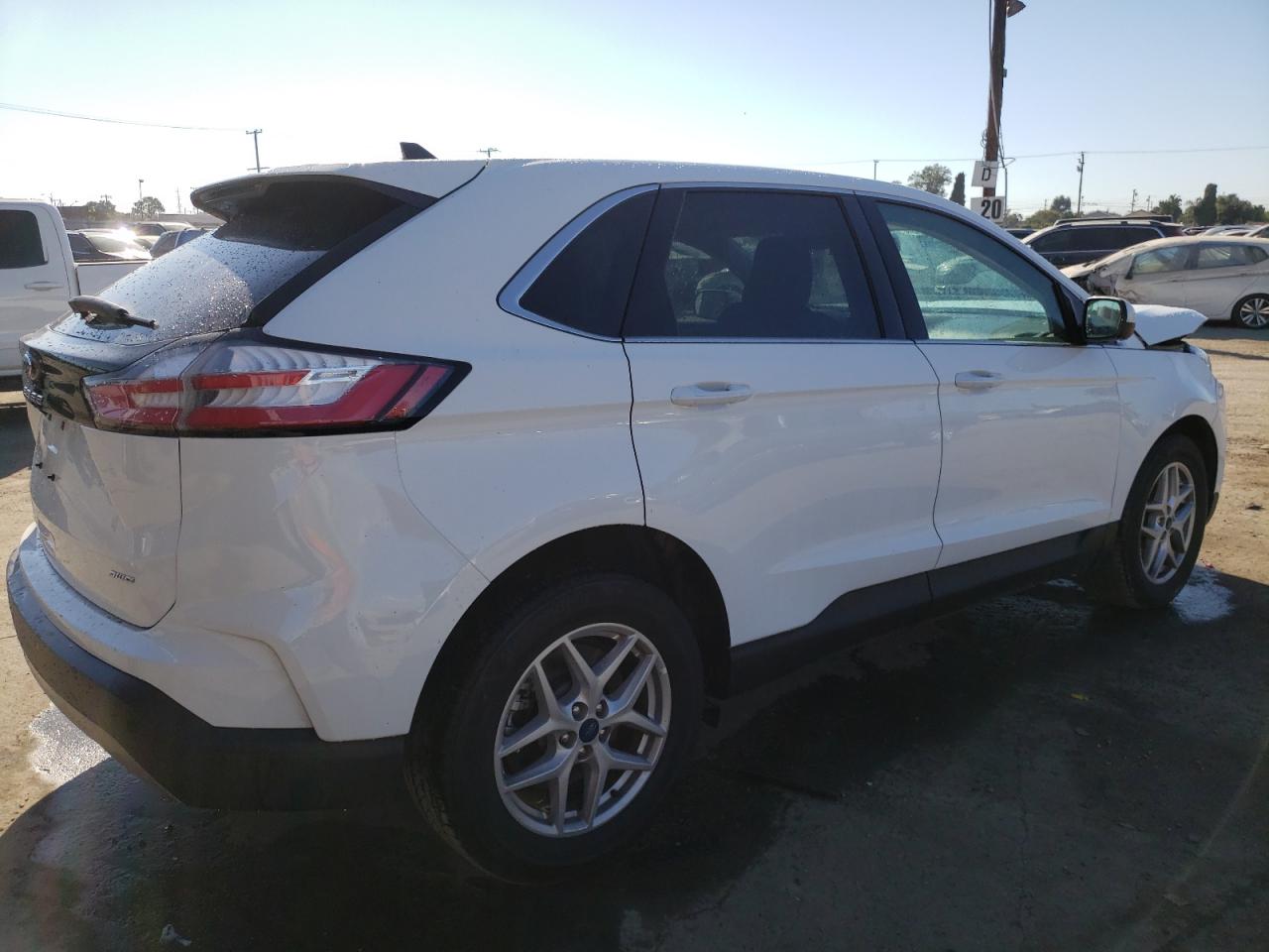 Photo 2 VIN: 2FMPK4J90NBA44580 - FORD EDGE 