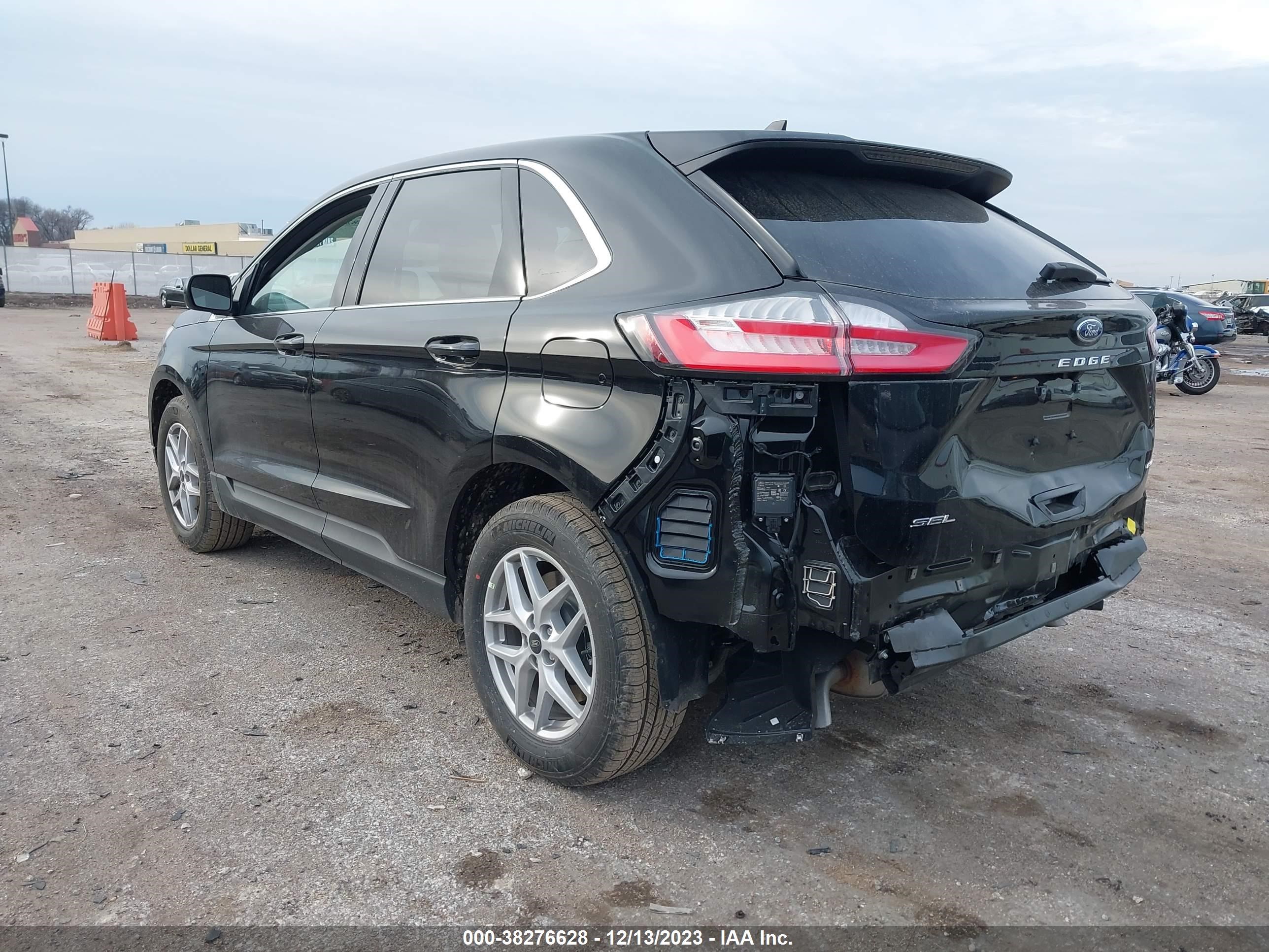 Photo 2 VIN: 2FMPK4J90RBA37280 - FORD EDGE 