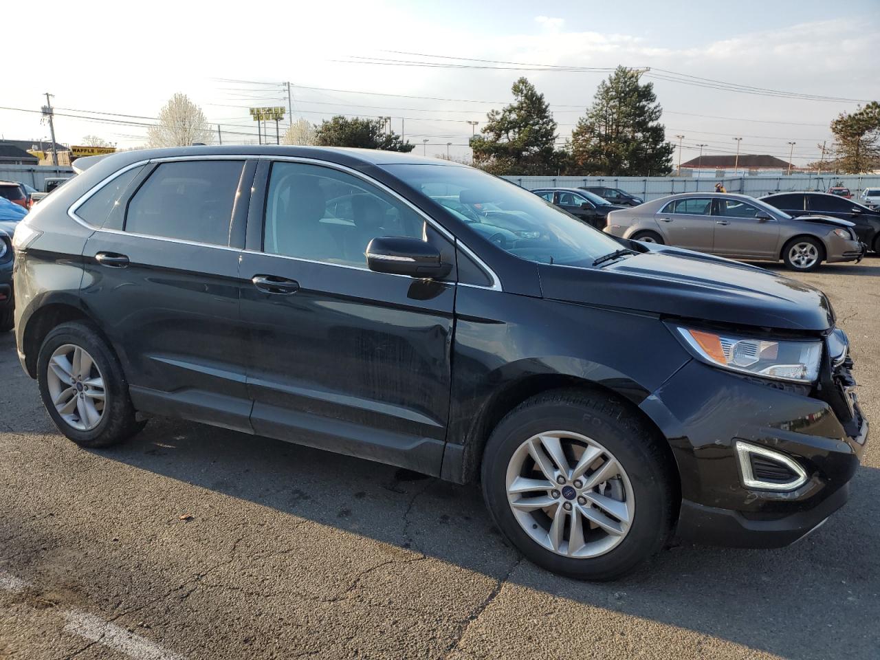 Photo 3 VIN: 2FMPK4J91JBB62275 - FORD EDGE 