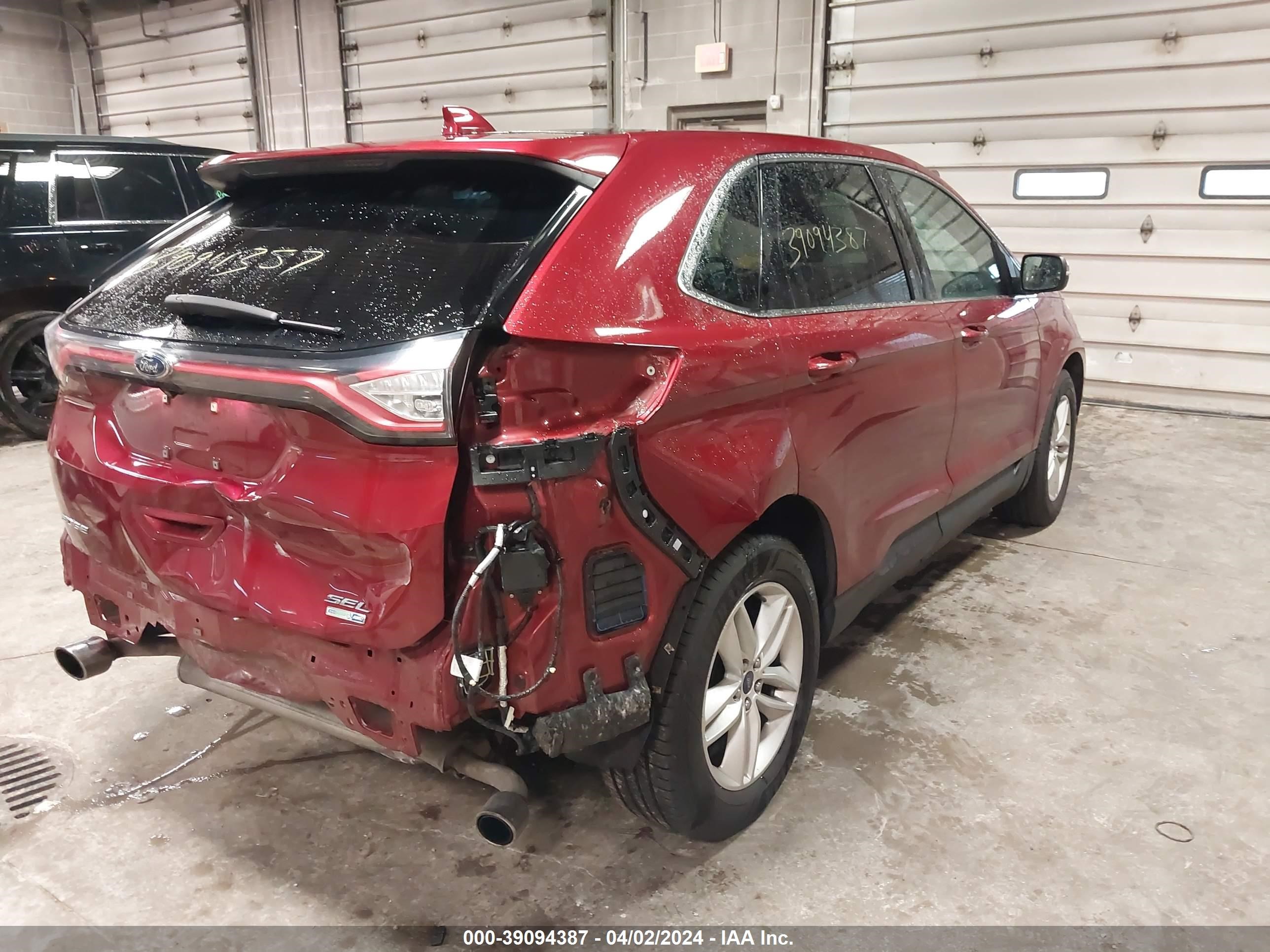 Photo 3 VIN: 2FMPK4J94GBC65103 - FORD EDGE 