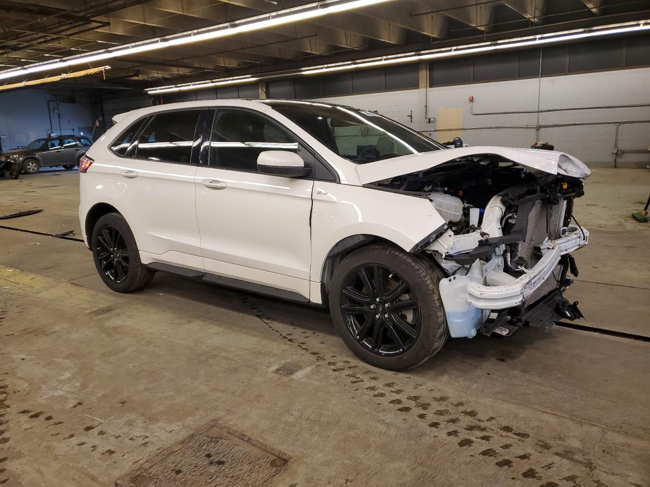 Photo 3 VIN: 2FMPK4J94NBA23117 - FORD EDGE 