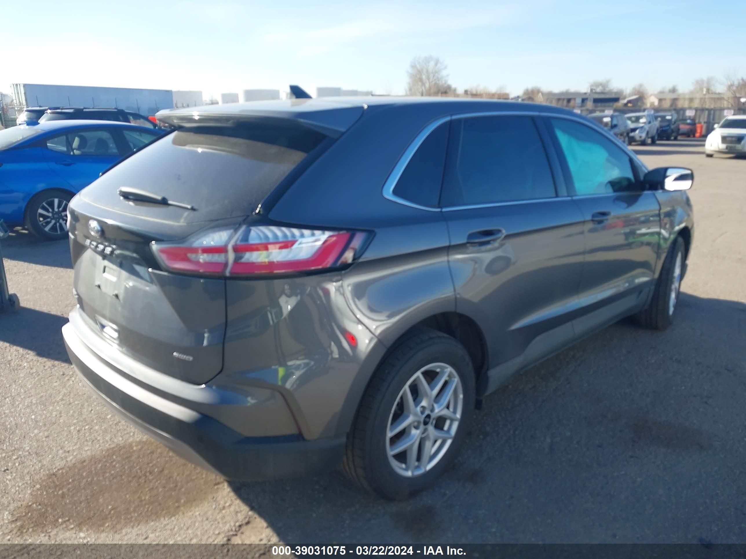 Photo 3 VIN: 2FMPK4J94PBA24285 - FORD EDGE 