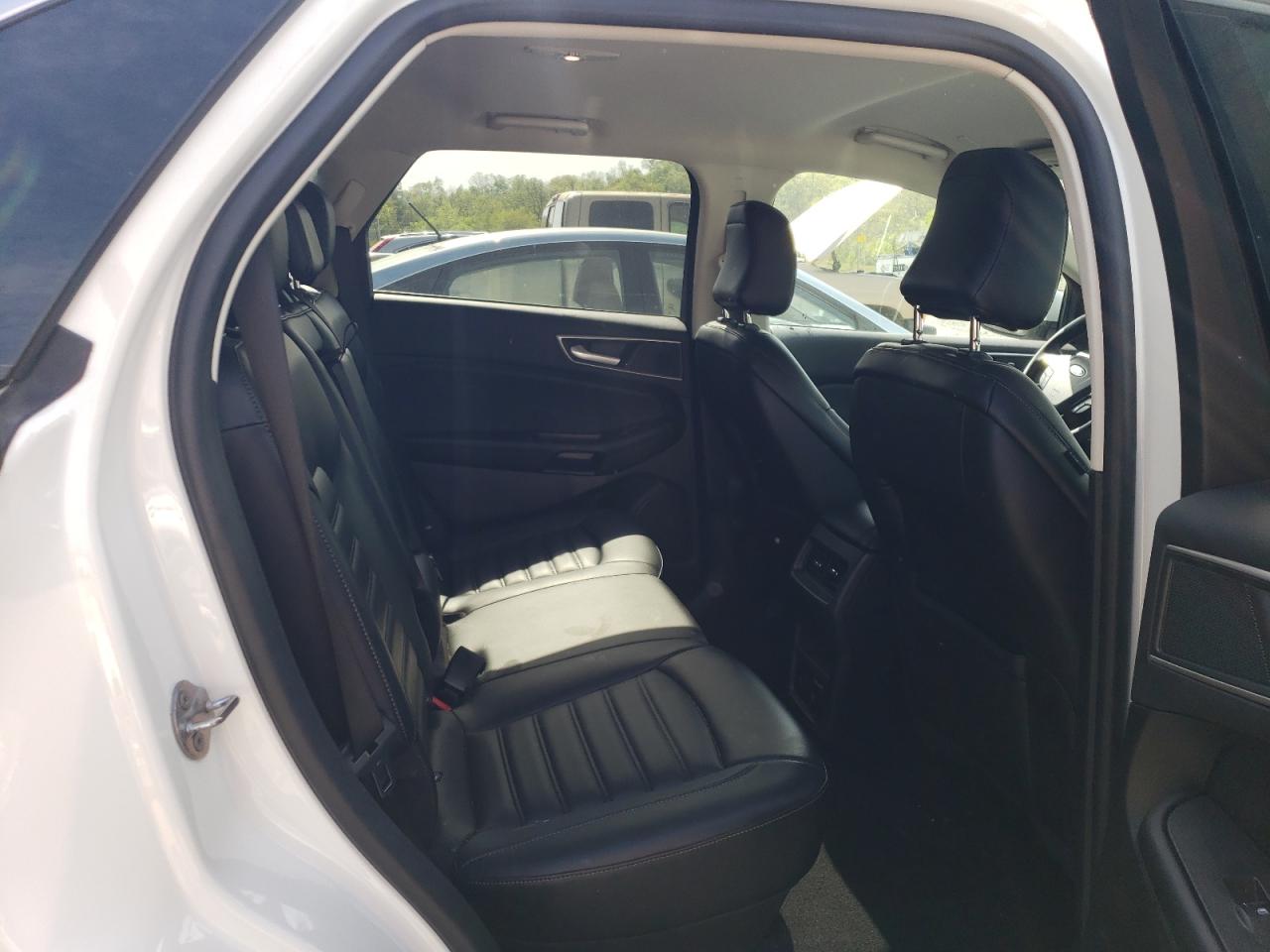 Photo 9 VIN: 2FMPK4J94RBA07764 - FORD EDGE 