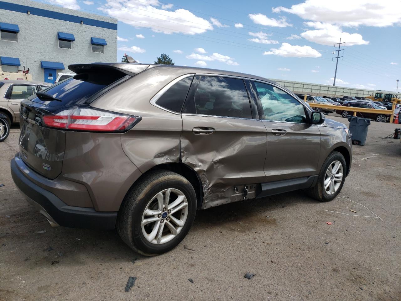 Photo 2 VIN: 2FMPK4J95KBB41107 - FORD EDGE 