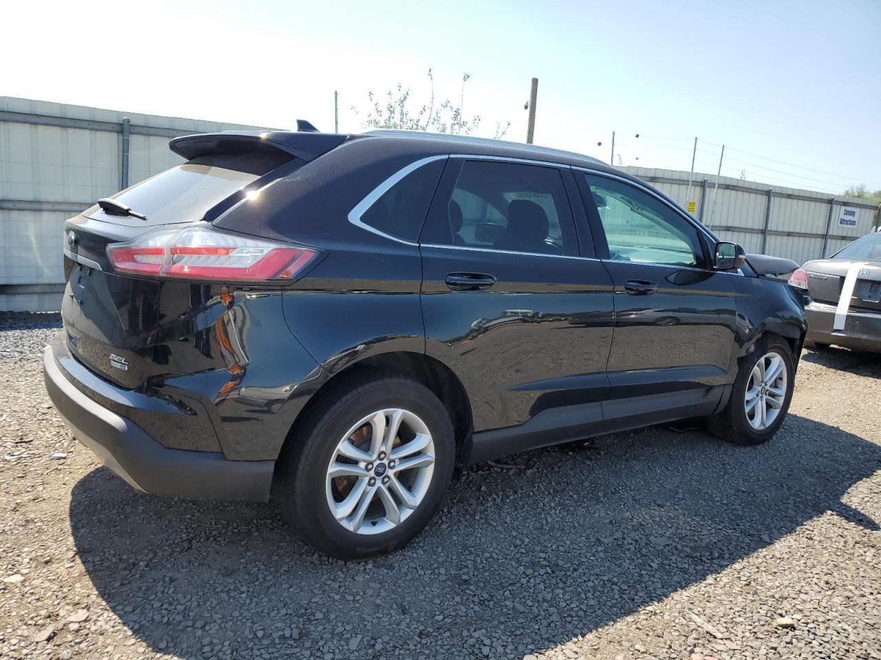 Photo 2 VIN: 2FMPK4J95KBC25010 - FORD EDGE 