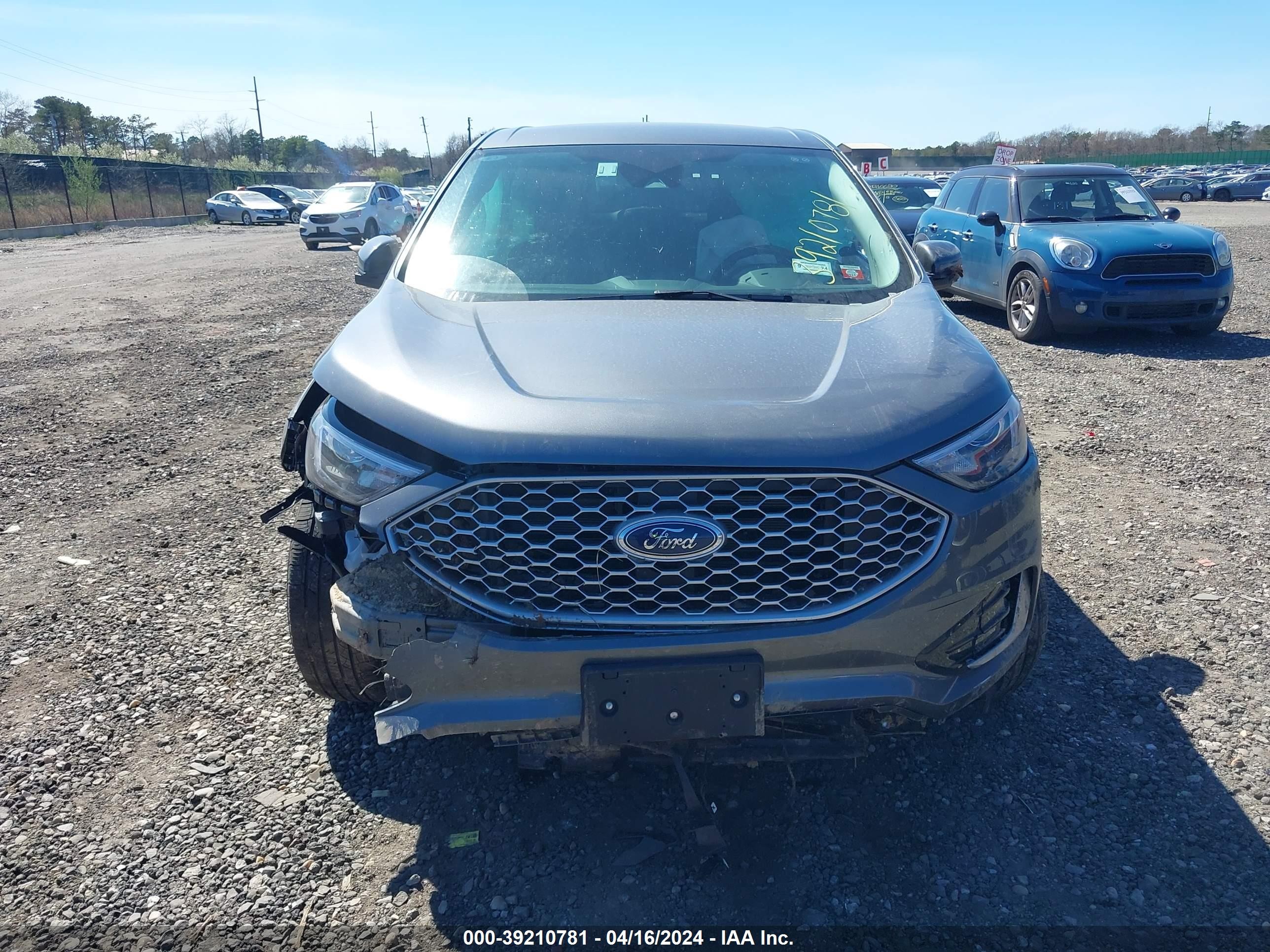 Photo 11 VIN: 2FMPK4J95RBA70260 - FORD EDGE 