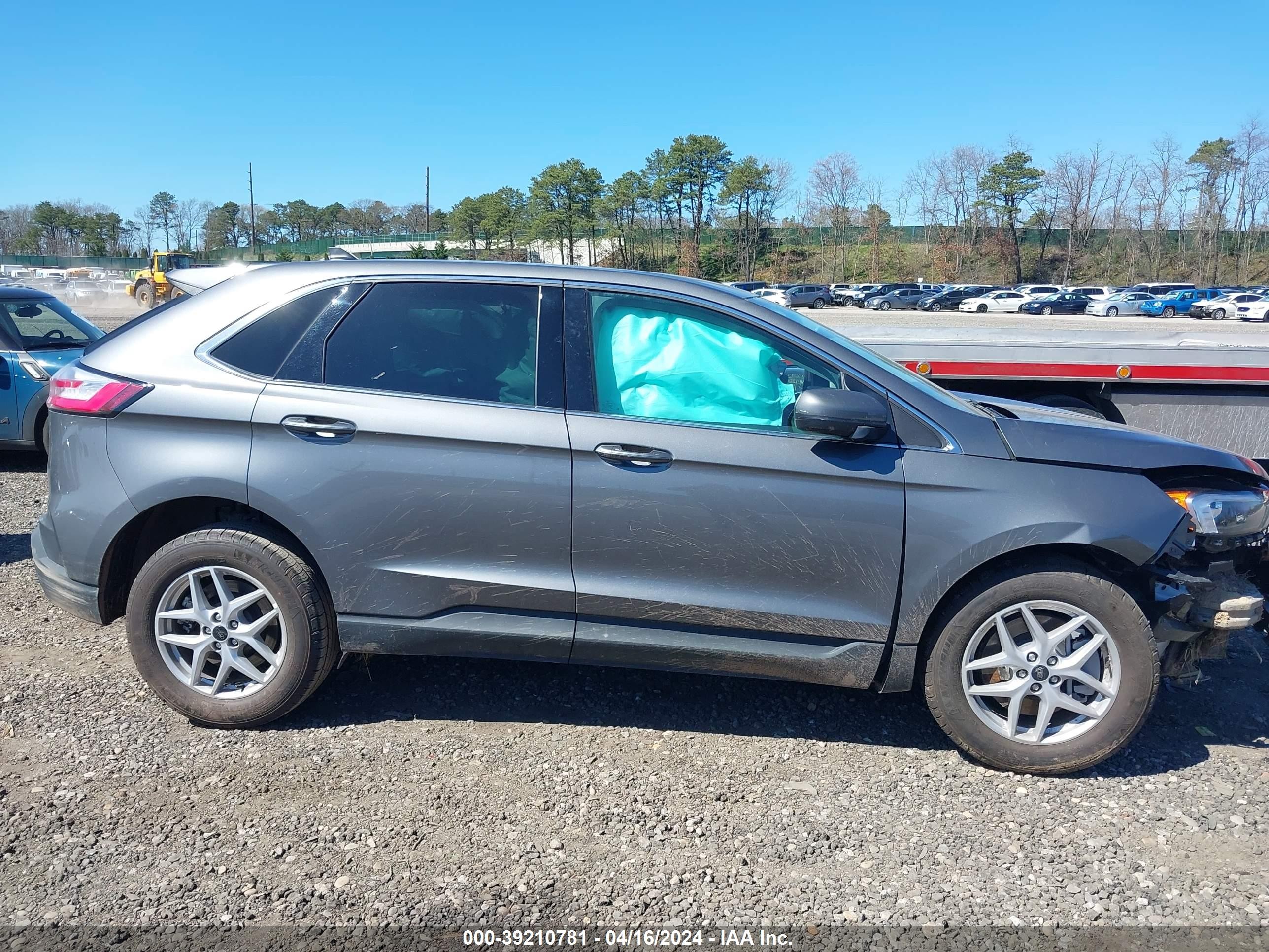 Photo 12 VIN: 2FMPK4J95RBA70260 - FORD EDGE 