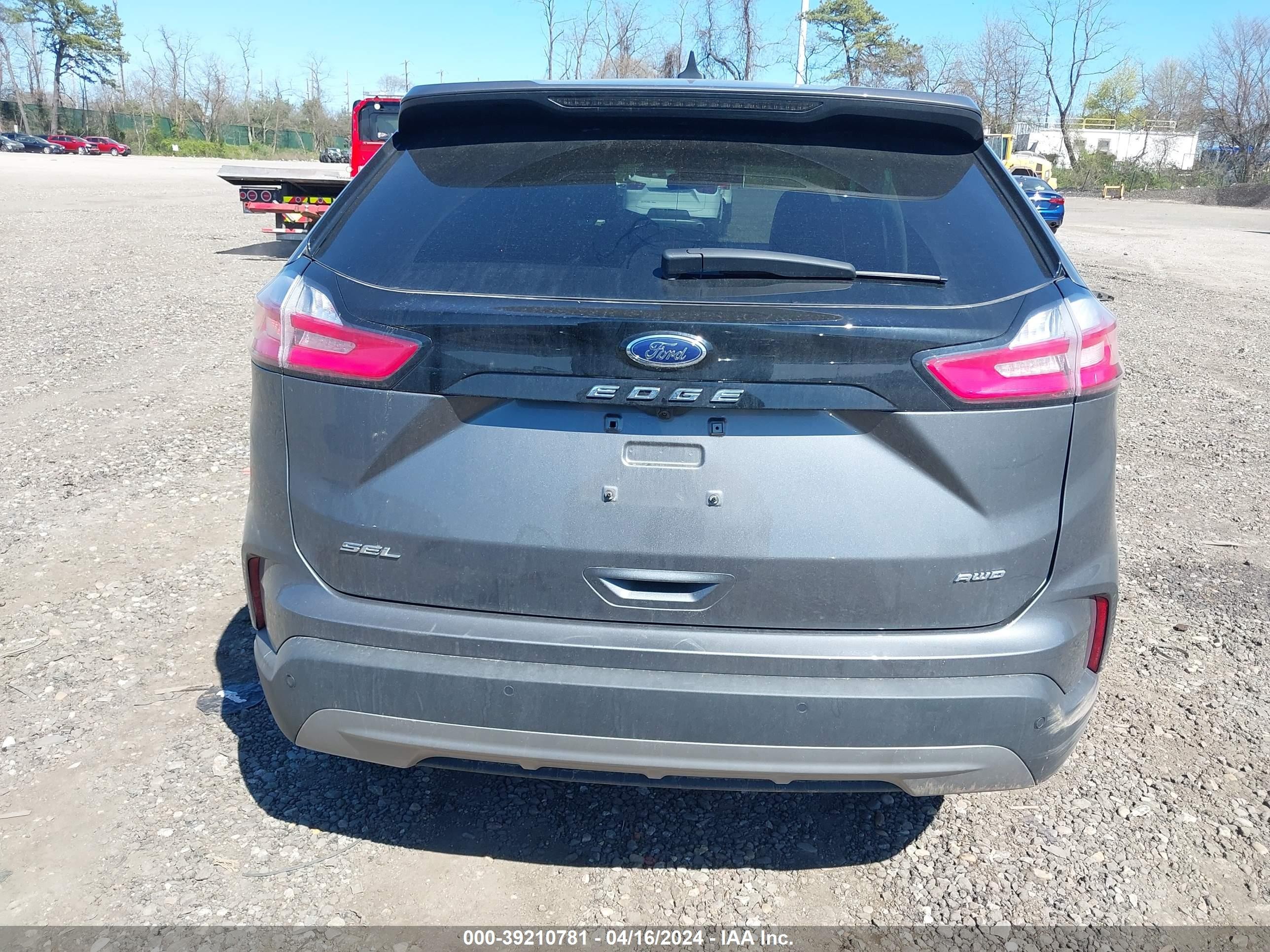 Photo 15 VIN: 2FMPK4J95RBA70260 - FORD EDGE 