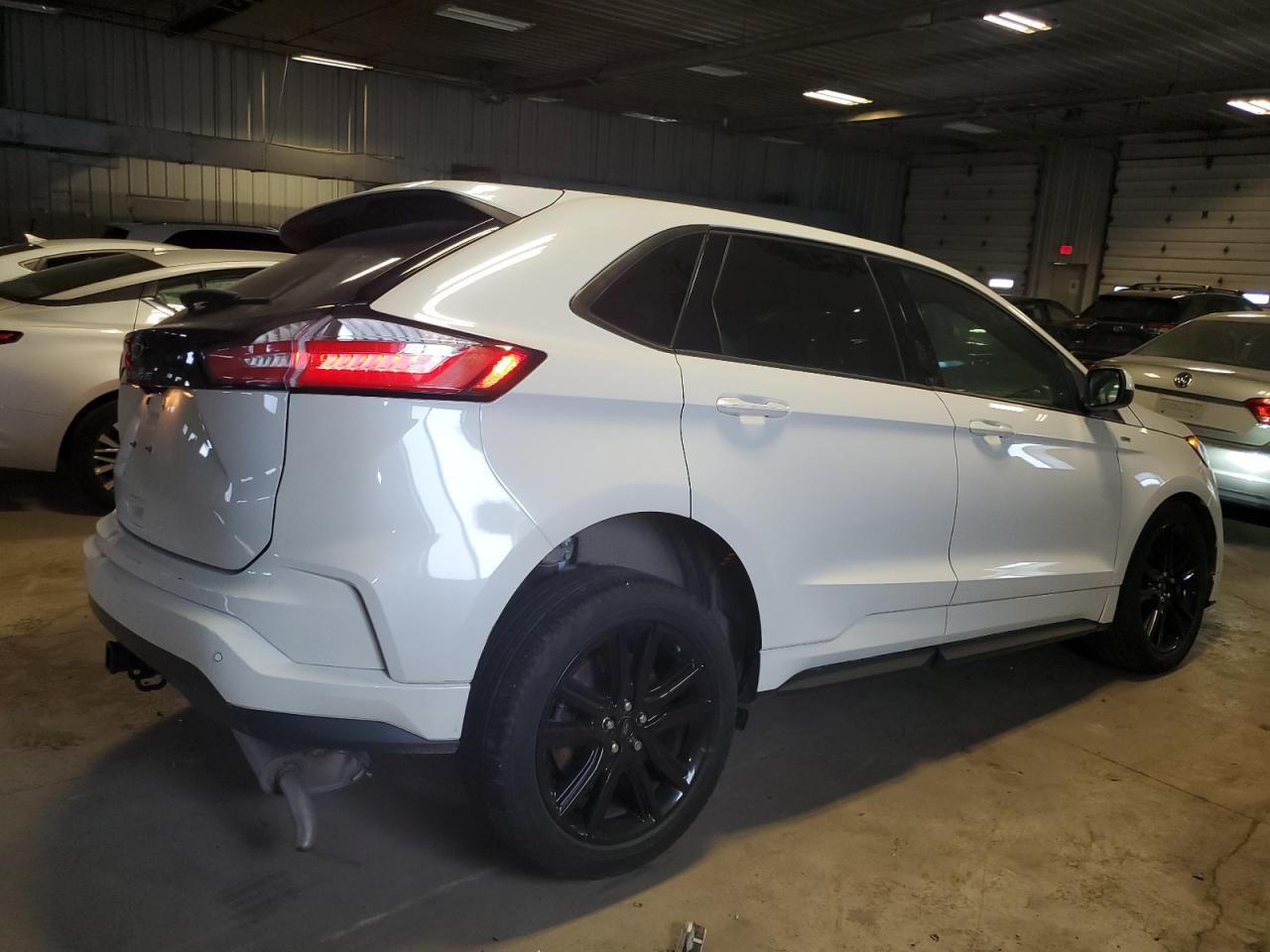 Photo 2 VIN: 2FMPK4J99NBA58686 - FORD EDGE 