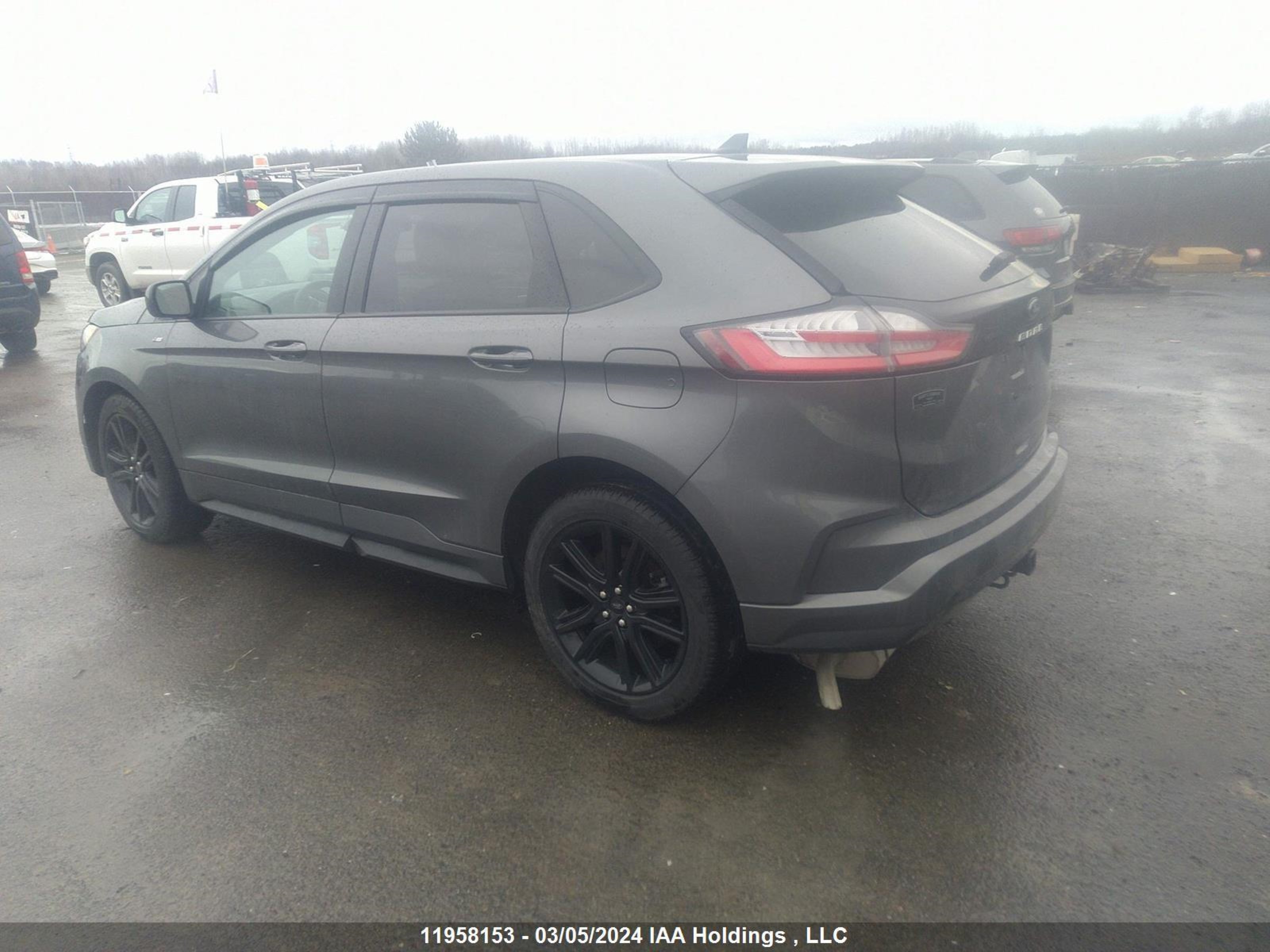 Photo 2 VIN: 2FMPK4J99PBA11399 - FORD EDGE 