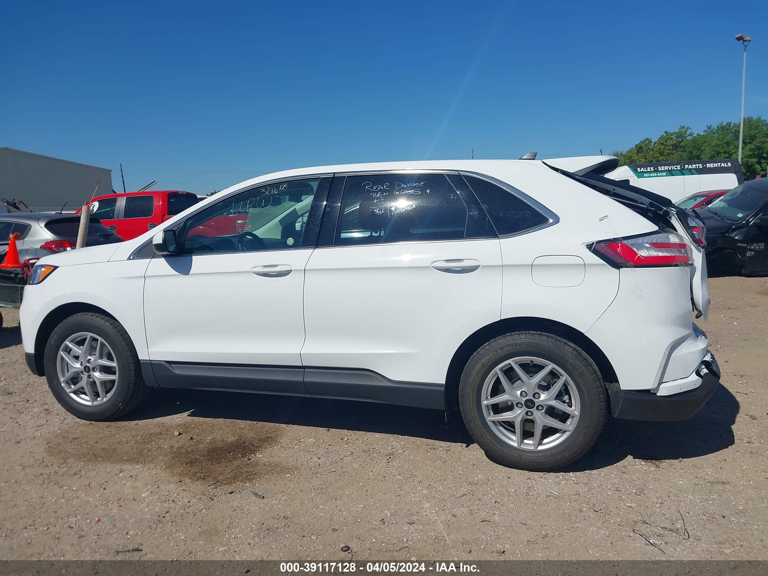 Photo 13 VIN: 2FMPK4J99RBA76773 - FORD EDGE 