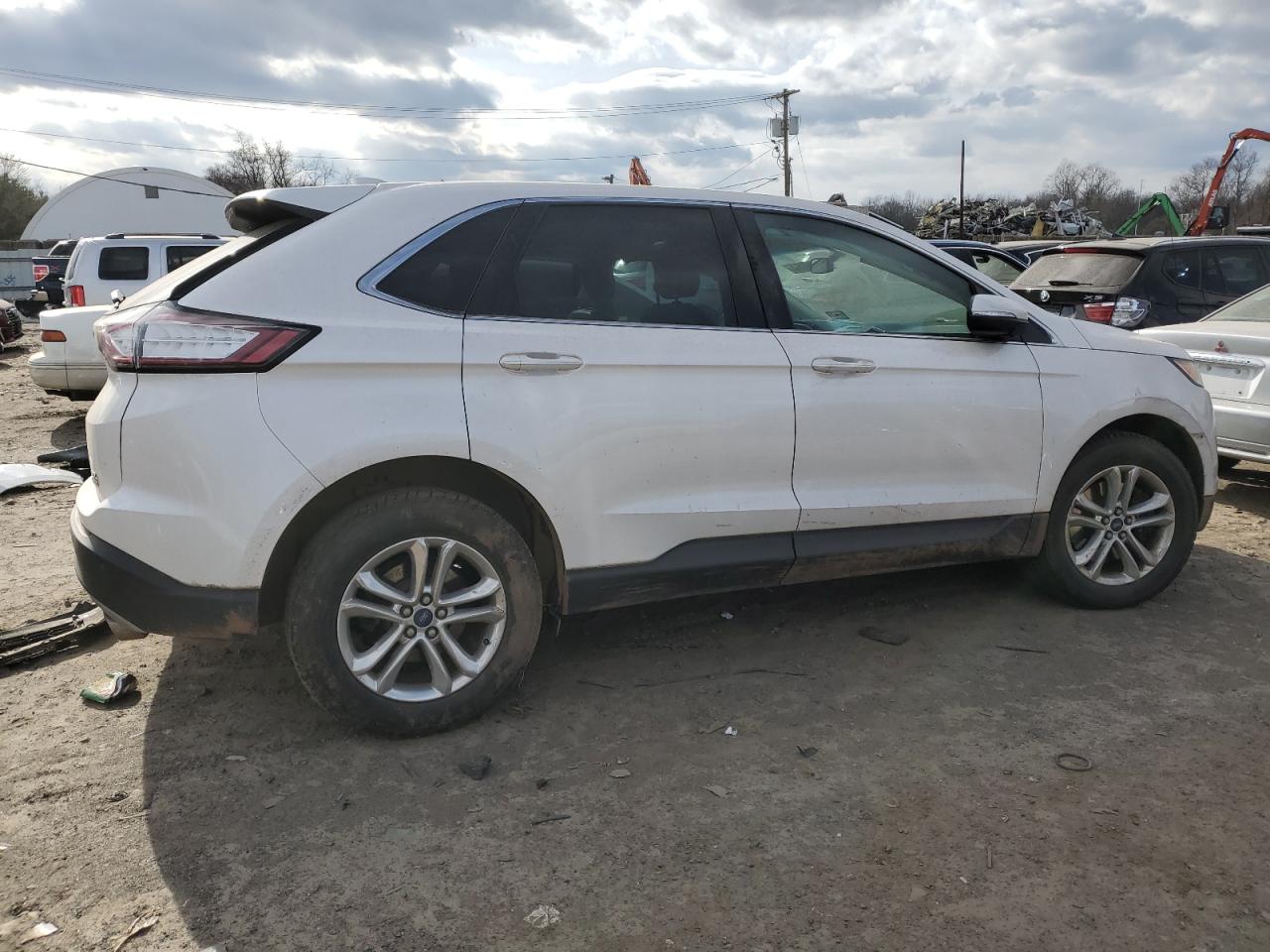 Photo 2 VIN: 2FMPK4J9XHBC06932 - FORD EDGE 