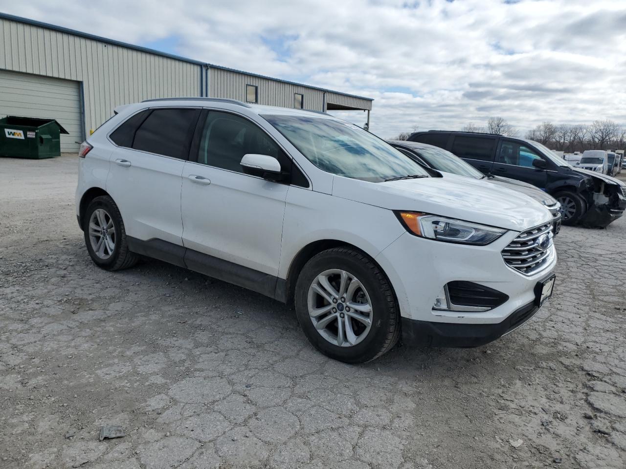 Photo 3 VIN: 2FMPK4J9XLBA28917 - FORD EDGE 