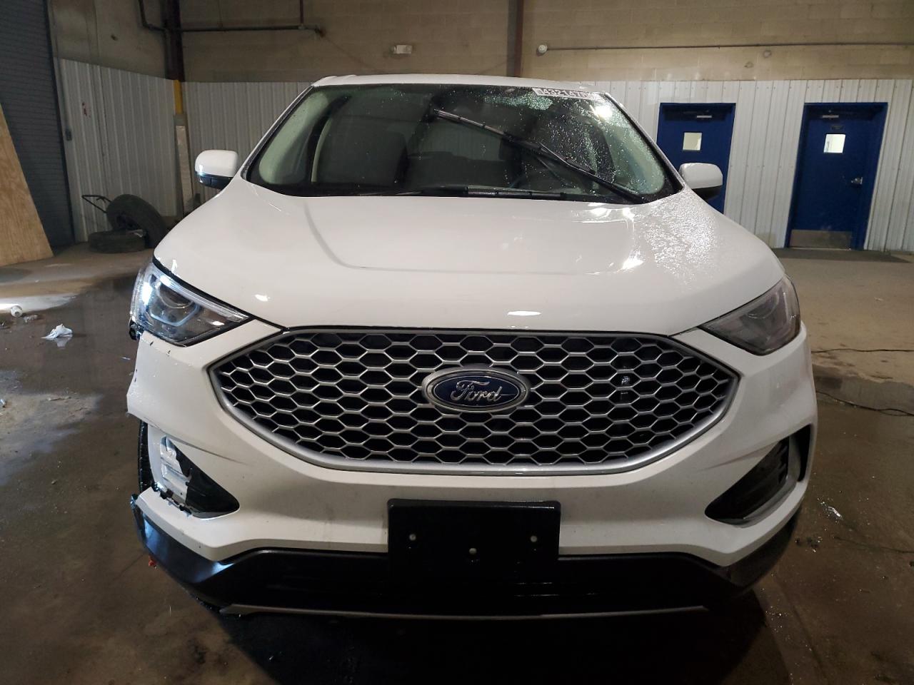 Photo 4 VIN: 2FMPK4J9XPBA38577 - FORD EDGE 