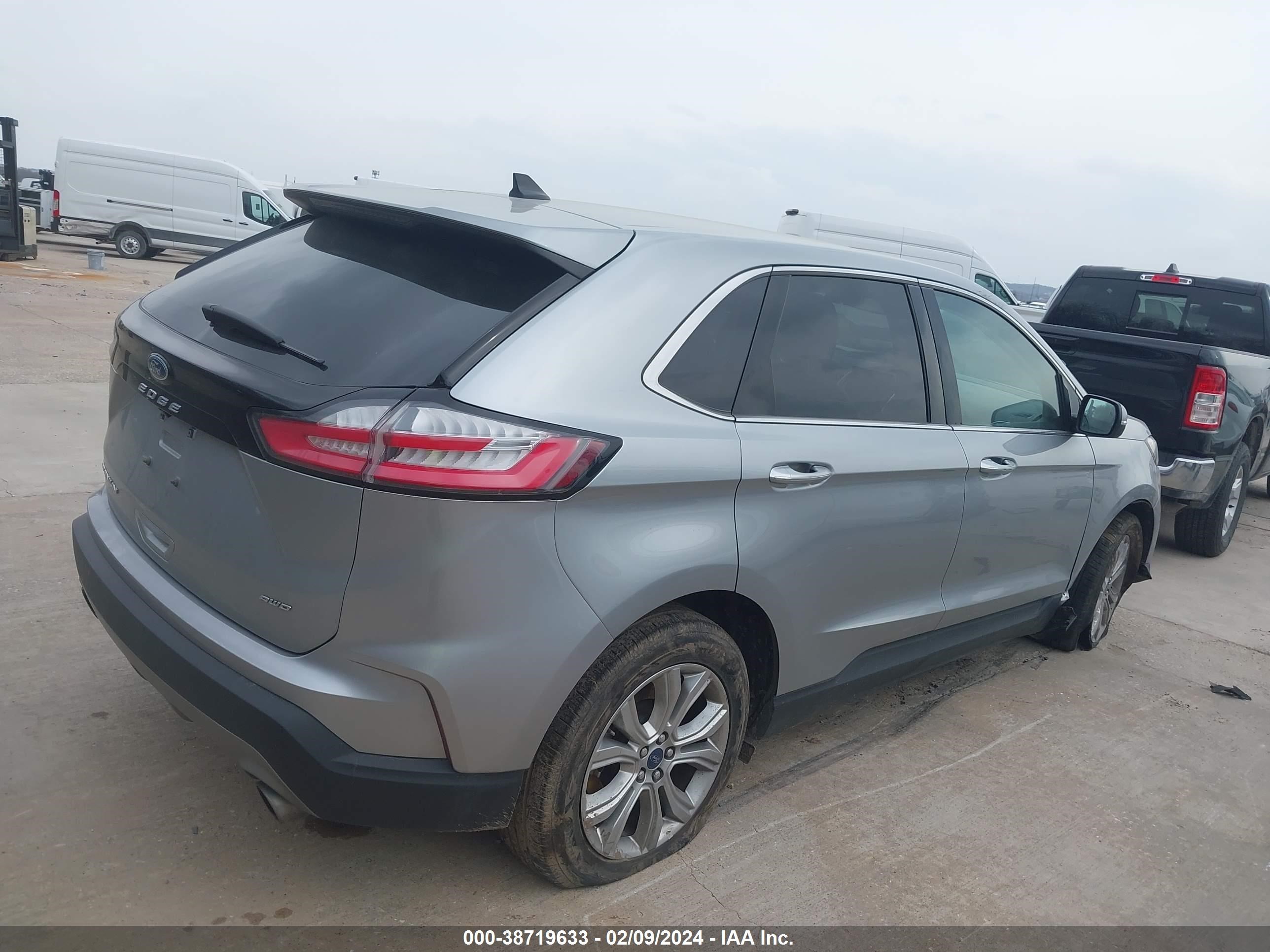 Photo 3 VIN: 2FMPK4K92NBB06589 - FORD EDGE 