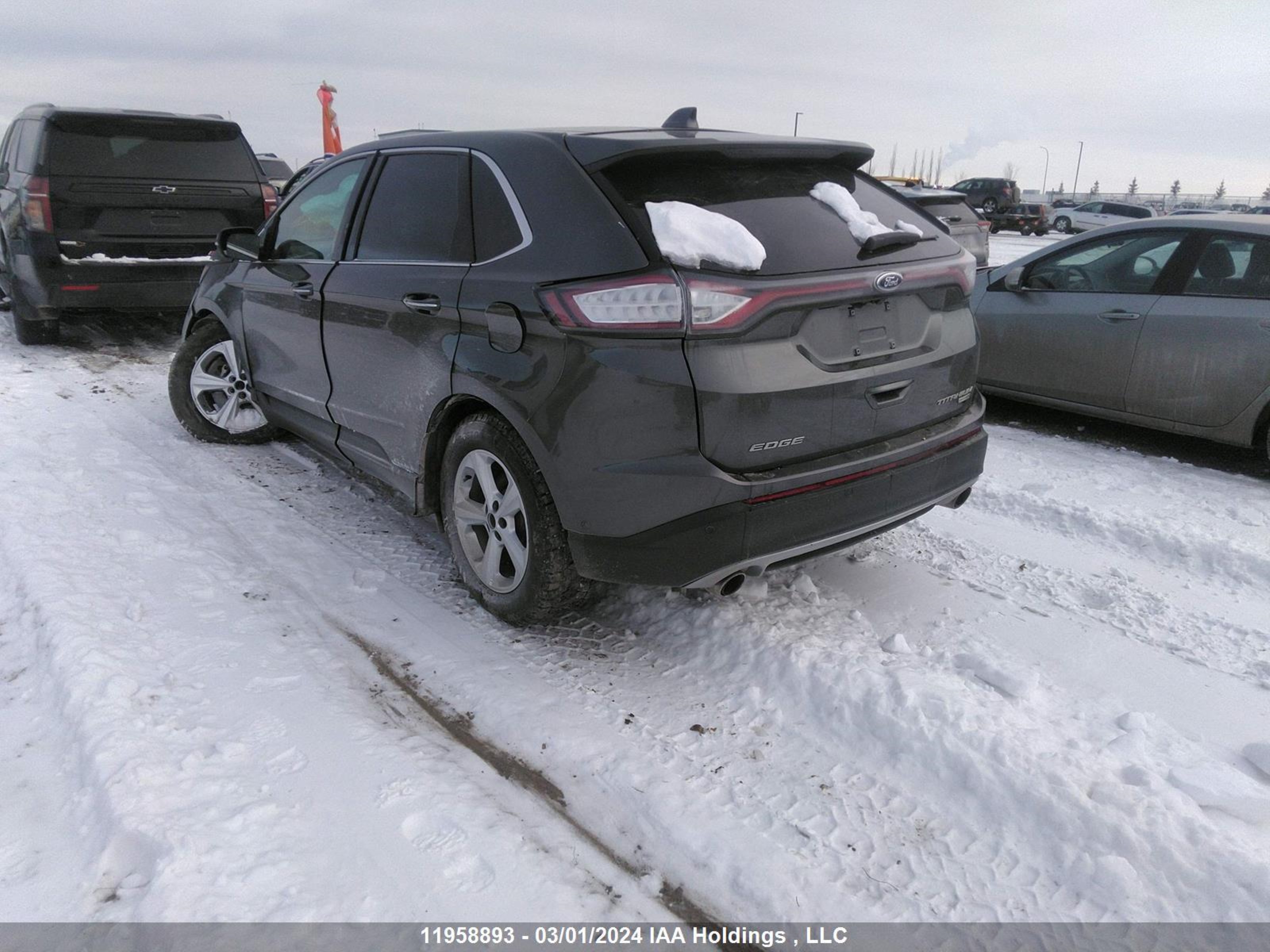 Photo 2 VIN: 2FMPK4K98HBB53677 - FORD EDGE 