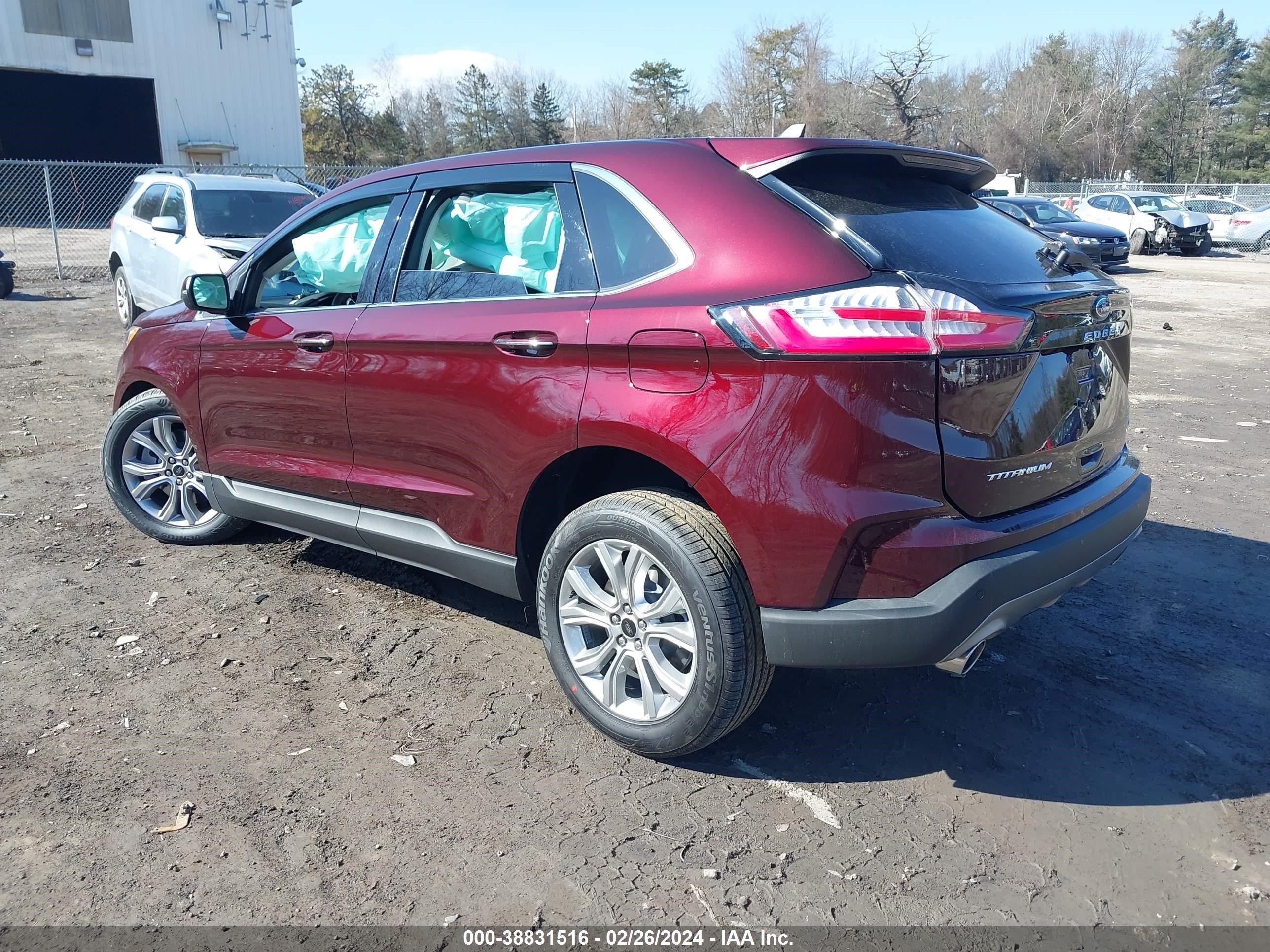 Photo 2 VIN: 2FMPK4K98RBA75970 - FORD EDGE 