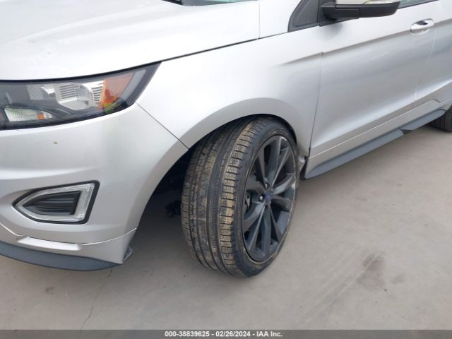 Photo 5 VIN: 2FMTK3AP6FBC07645 - FORD EDGE 