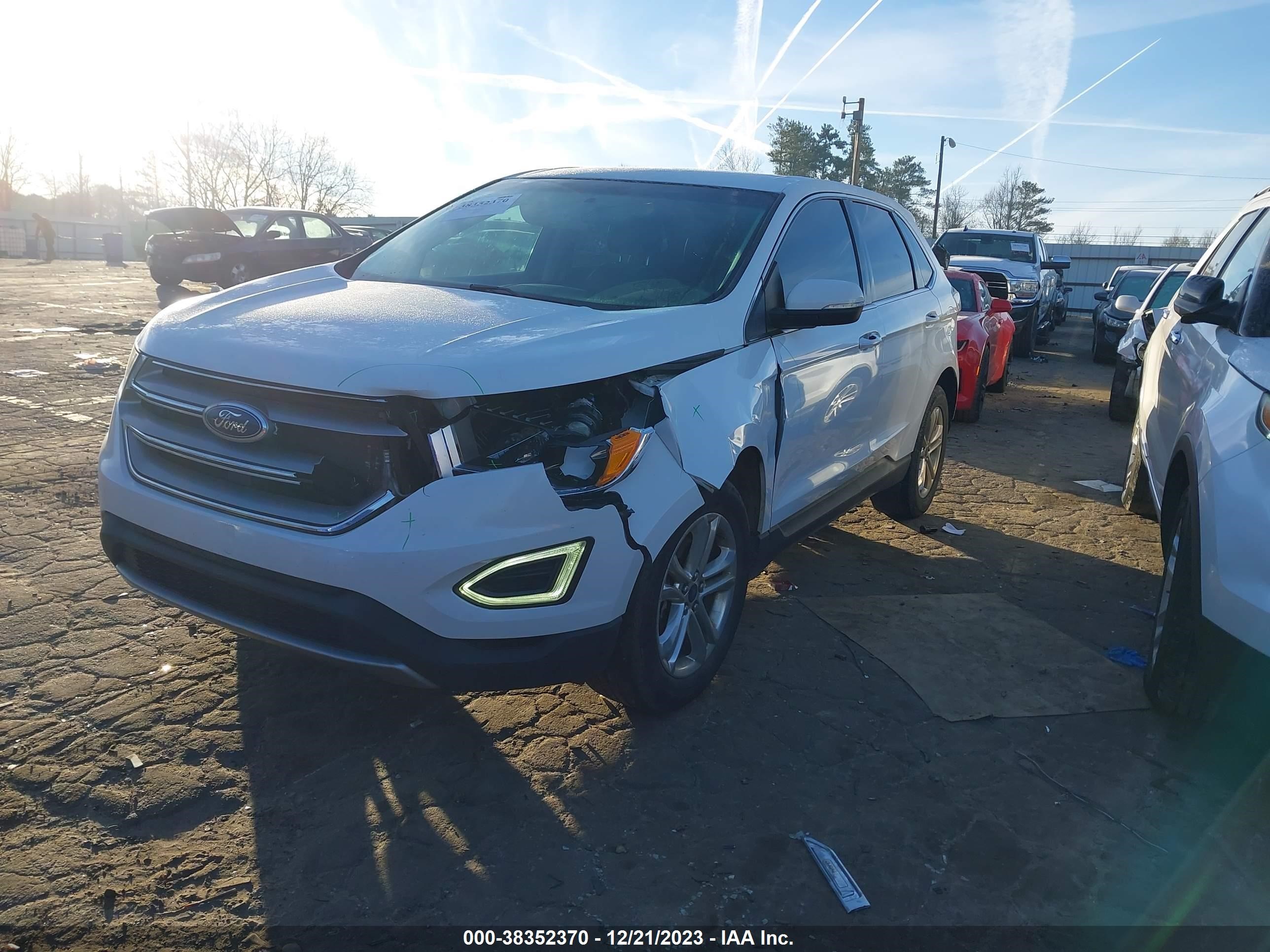 Photo 1 VIN: 2FMTK3J95FBB71044 - FORD EDGE 