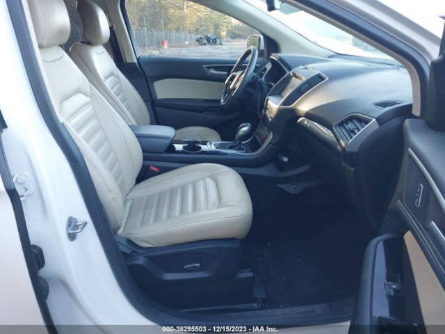 Photo 4 VIN: 2FMTK3J98FBB76044 - FORD EDGE 