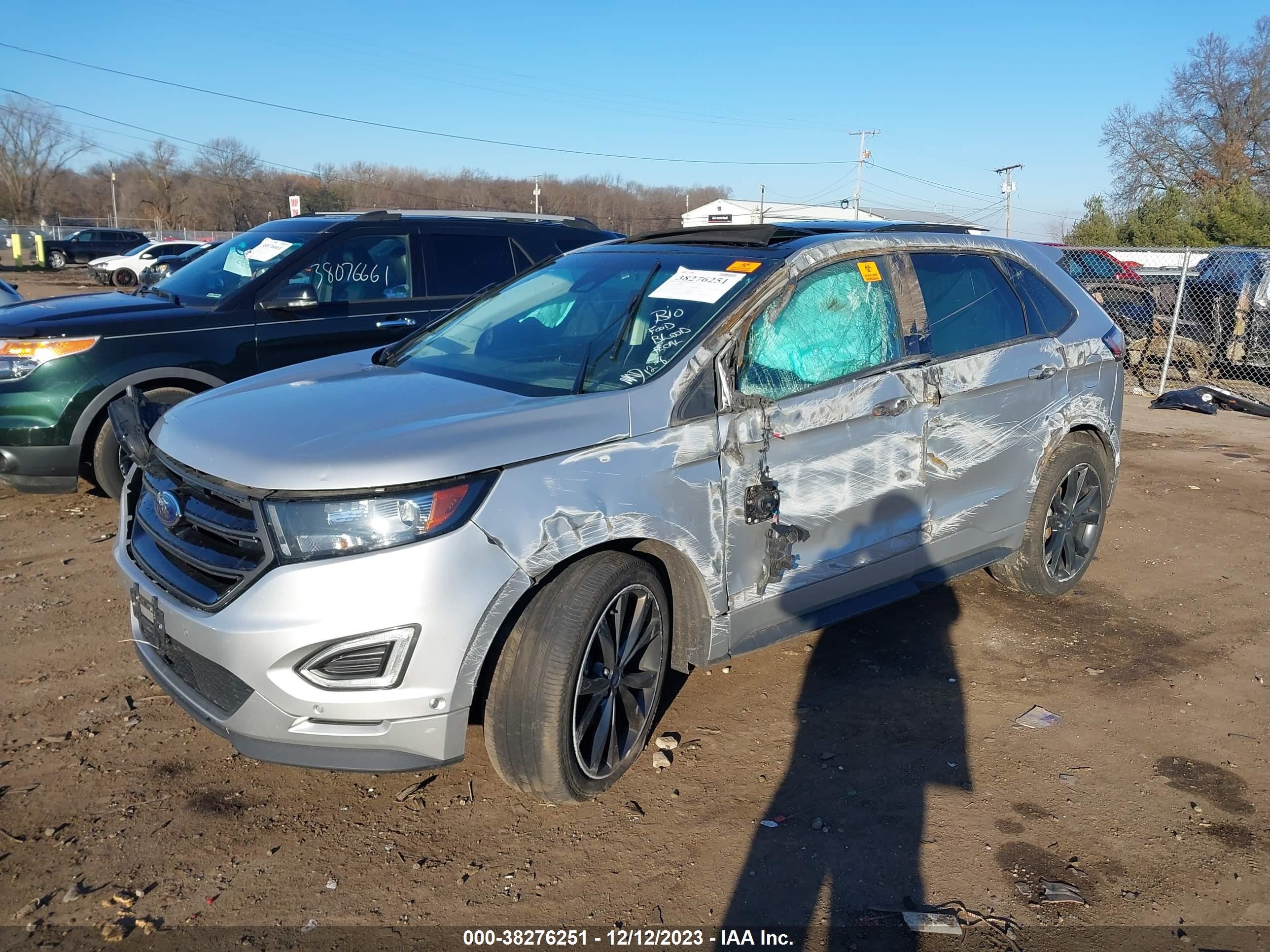 Photo 1 VIN: 2FMTK4AP2FBB76934 - FORD EDGE 